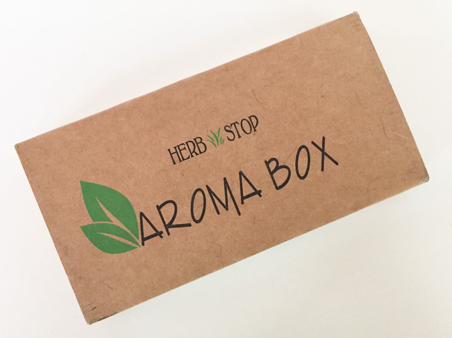 AromaBox Essential Oil Box Review + Coupon – October 2017