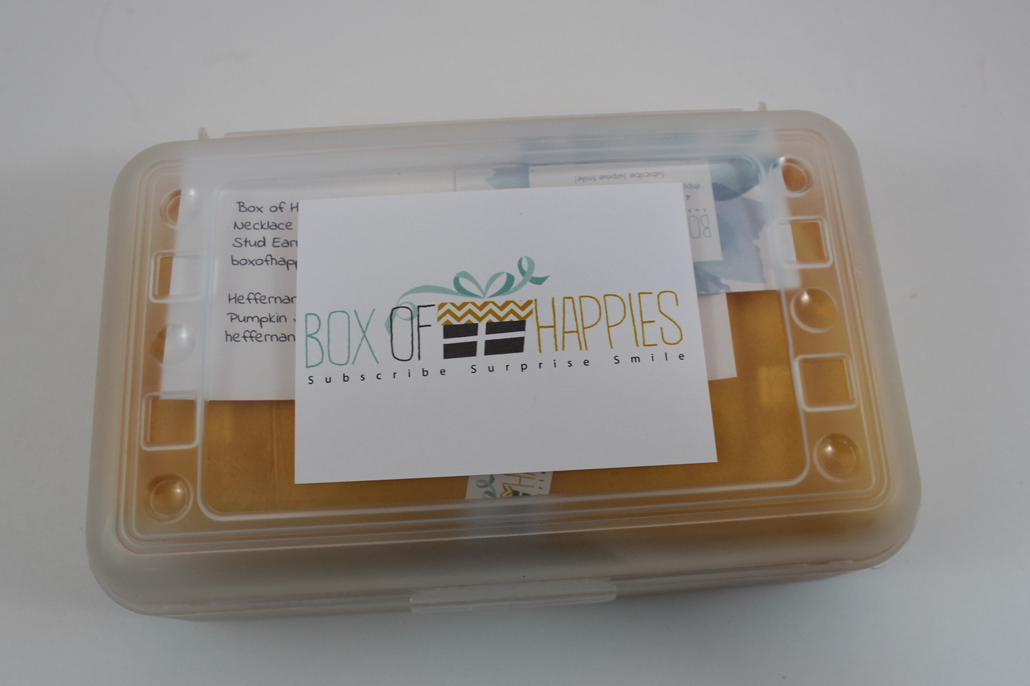 Box of Happies Subscription Review + Coupon – October 2017