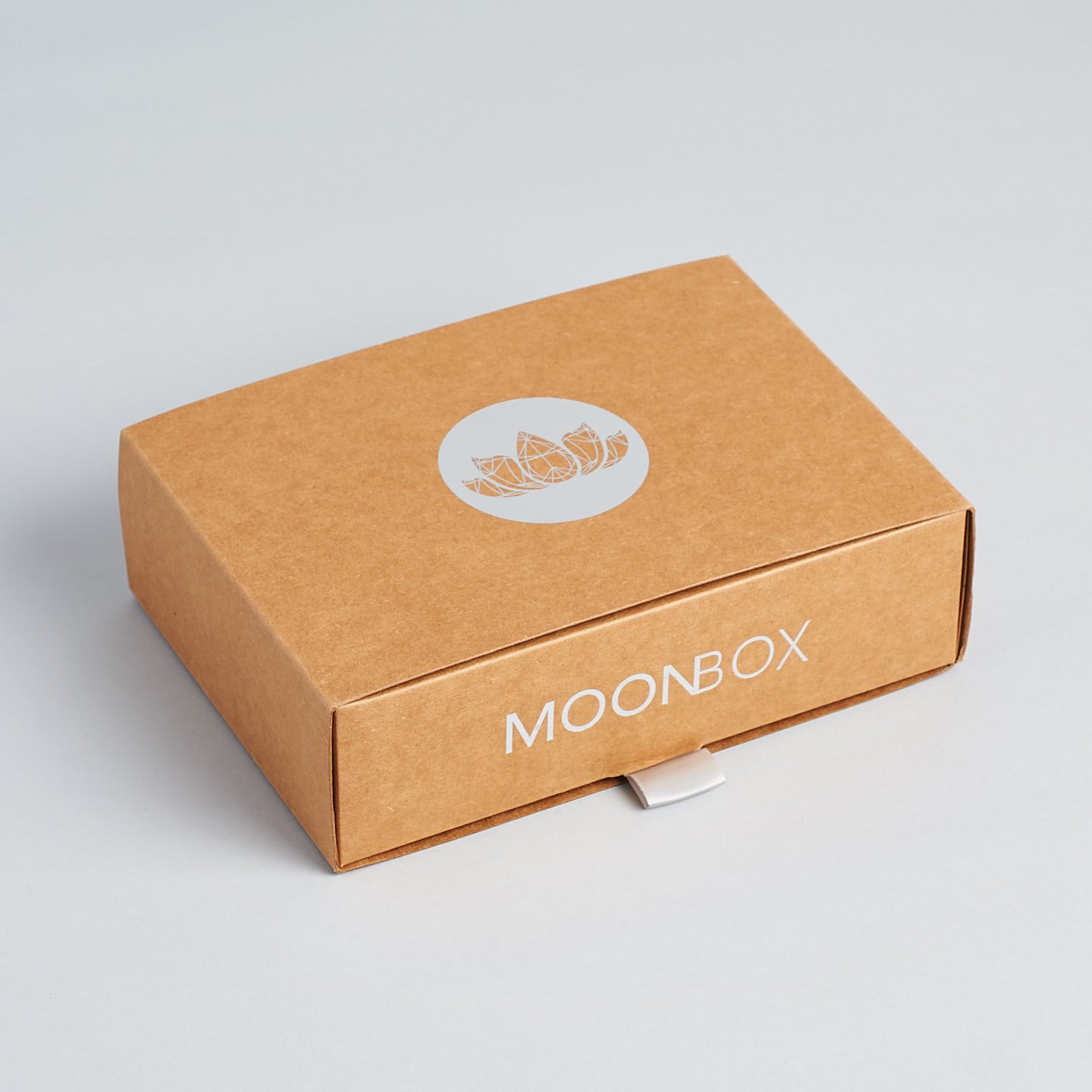 MoonBox by Gaia Collective Subscription Review + Coupon – November 2017