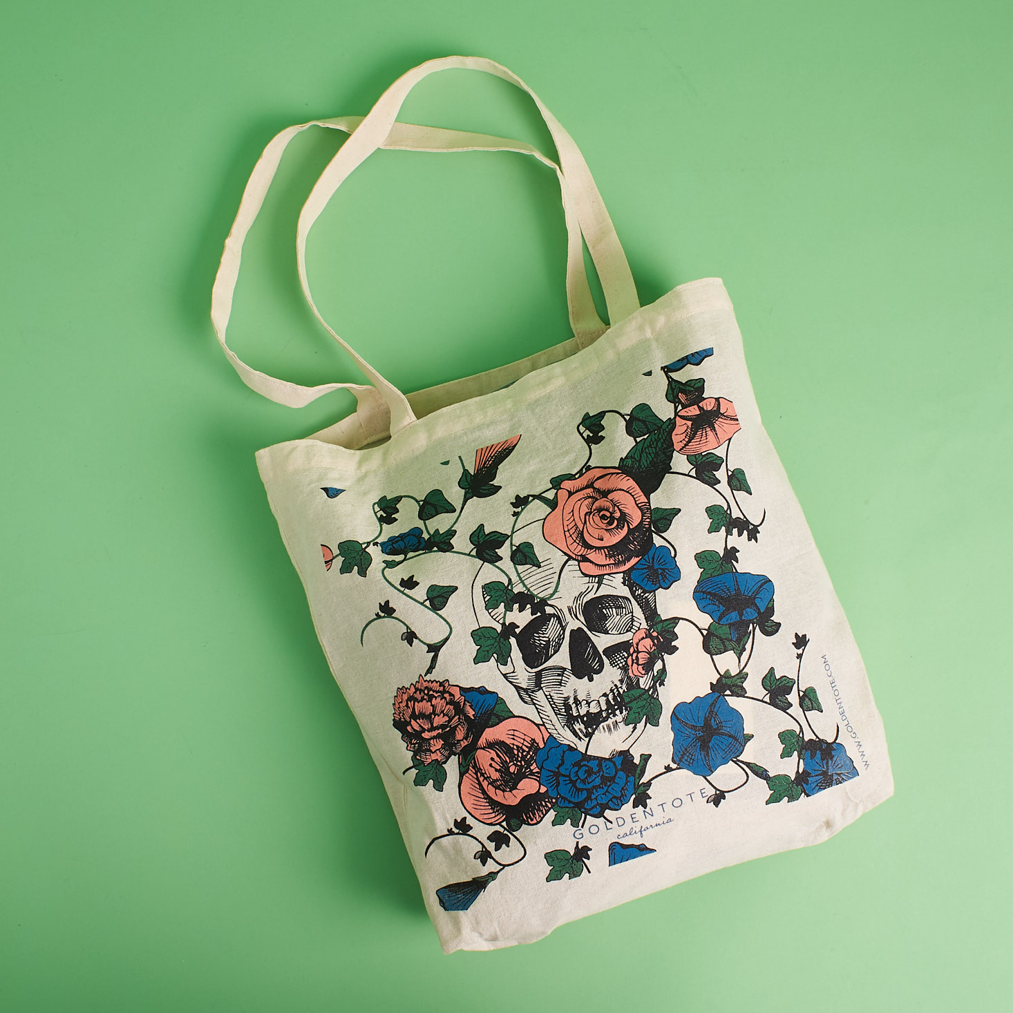 Golden Tote $149 Clothing Tote Review – October 2017