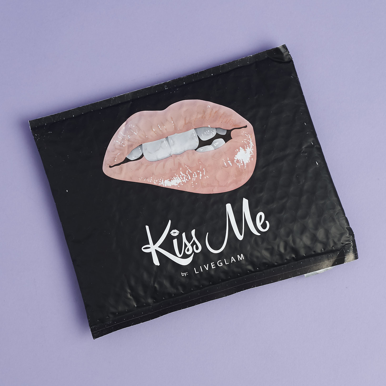 LiveGlam KissMe Lipstick Subscription Review + Coupon – November 2017