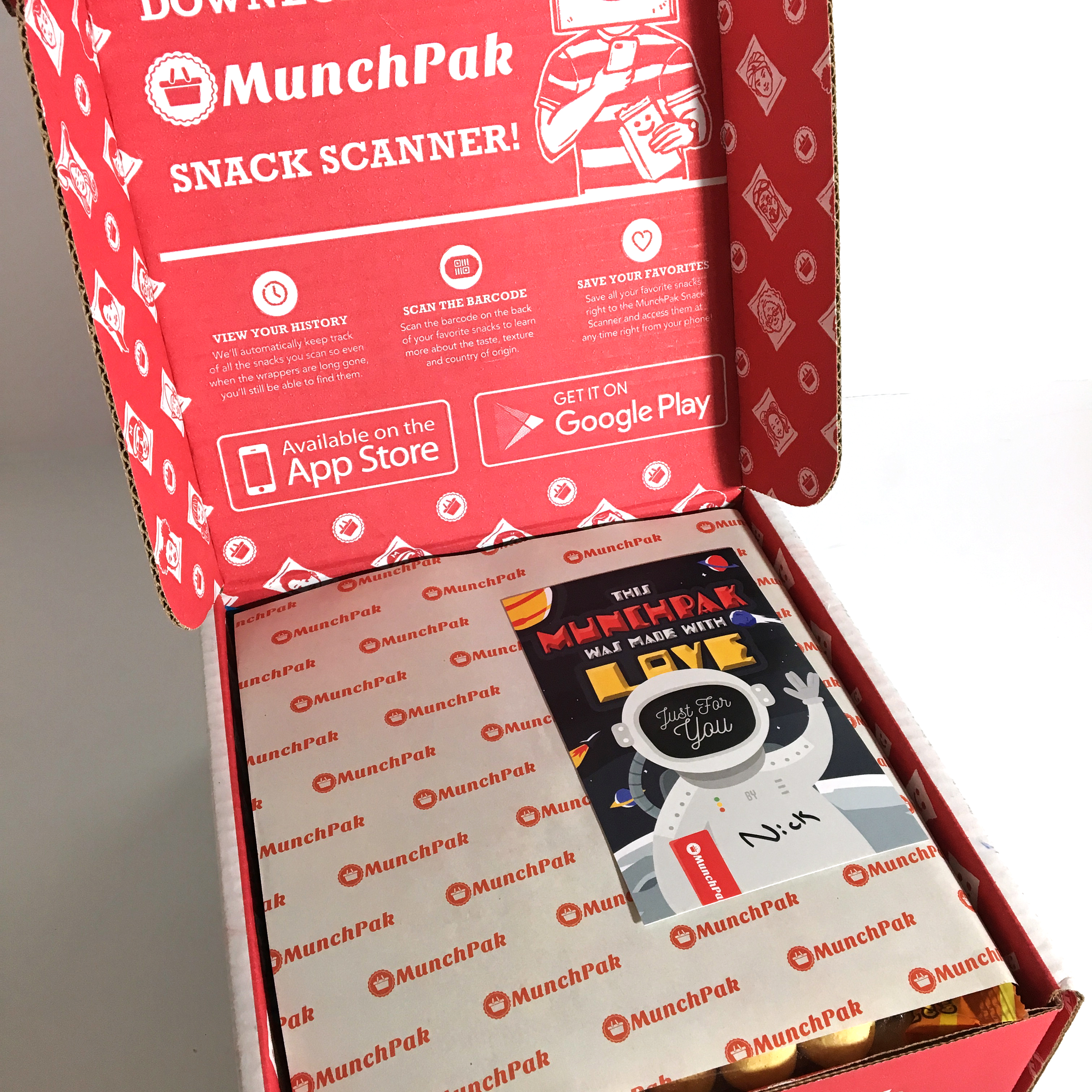 MunchPak Subscription Box Review + Coupon – November 2017