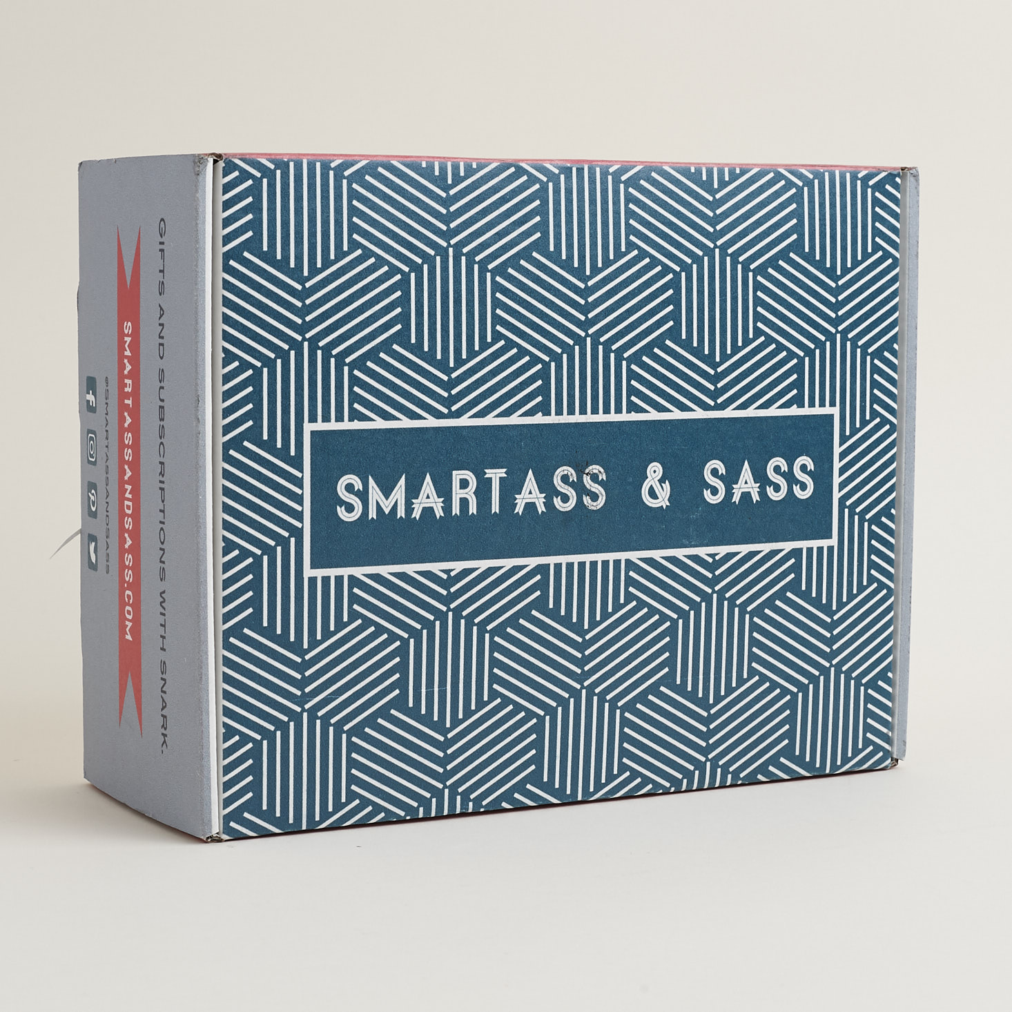 Smartass and Sass Subscription Box Review + Coupon – October 2017