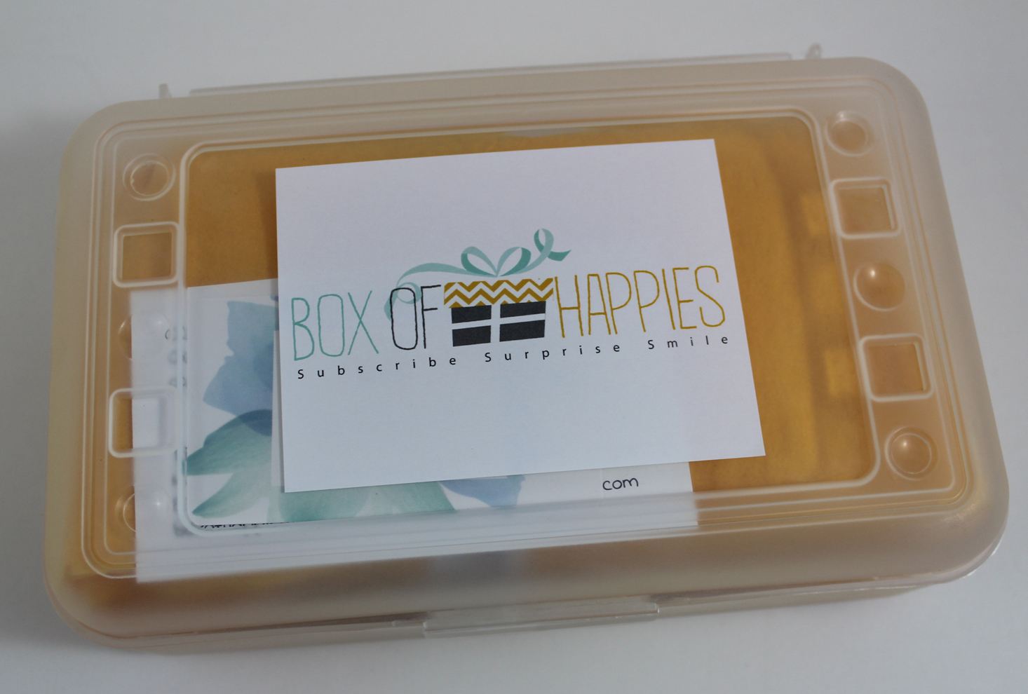 Box of Happies Subscription Review + Coupon – December 2017
