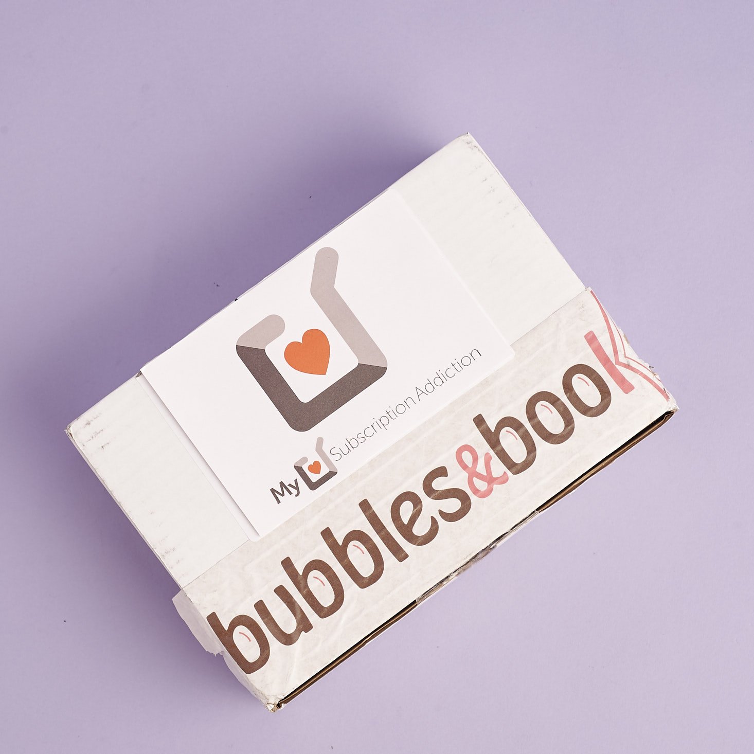 Bubbles & Books Subscription Box Review + Coupon – November 2017