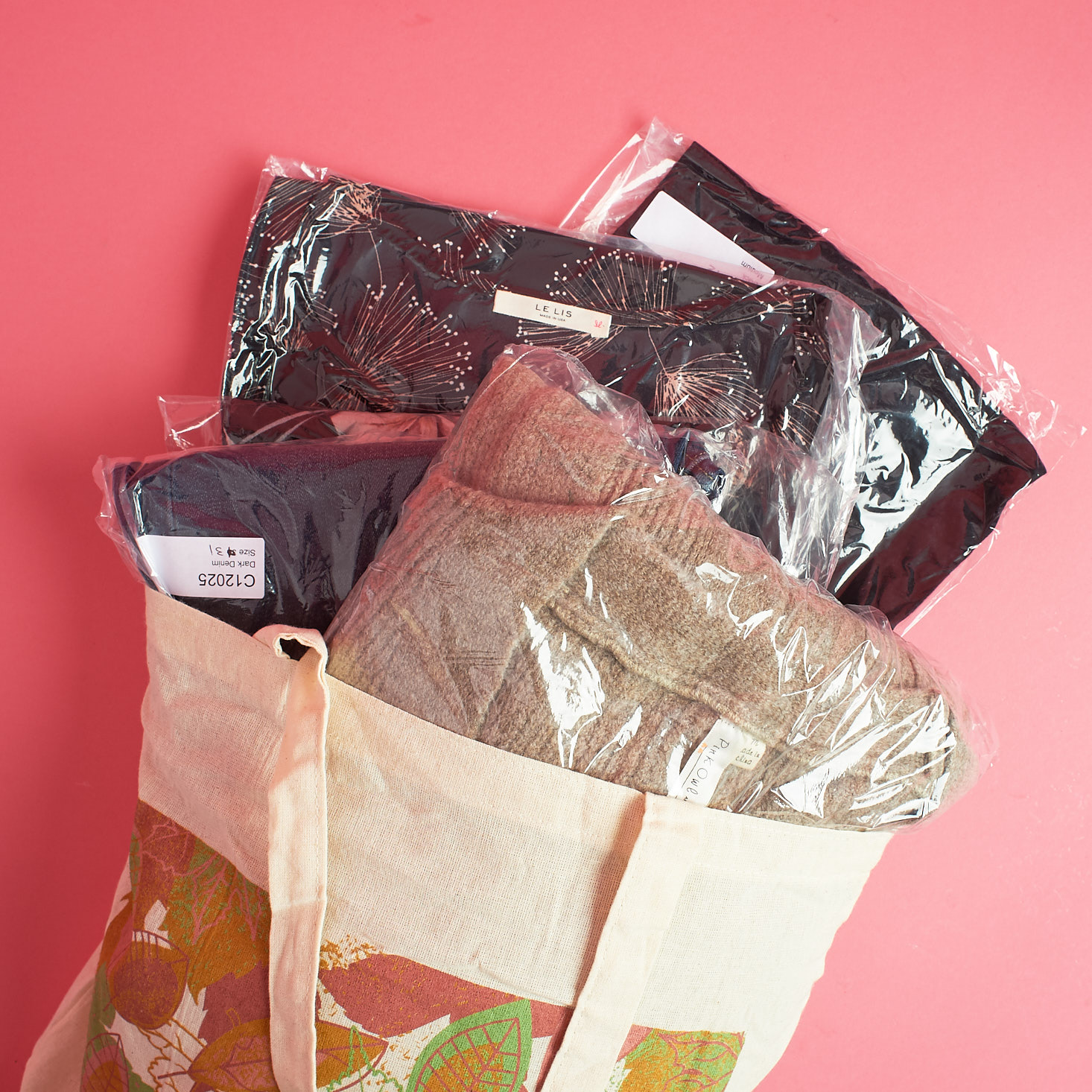 Golden Tote $149 Clothing Tote Review – November 2017