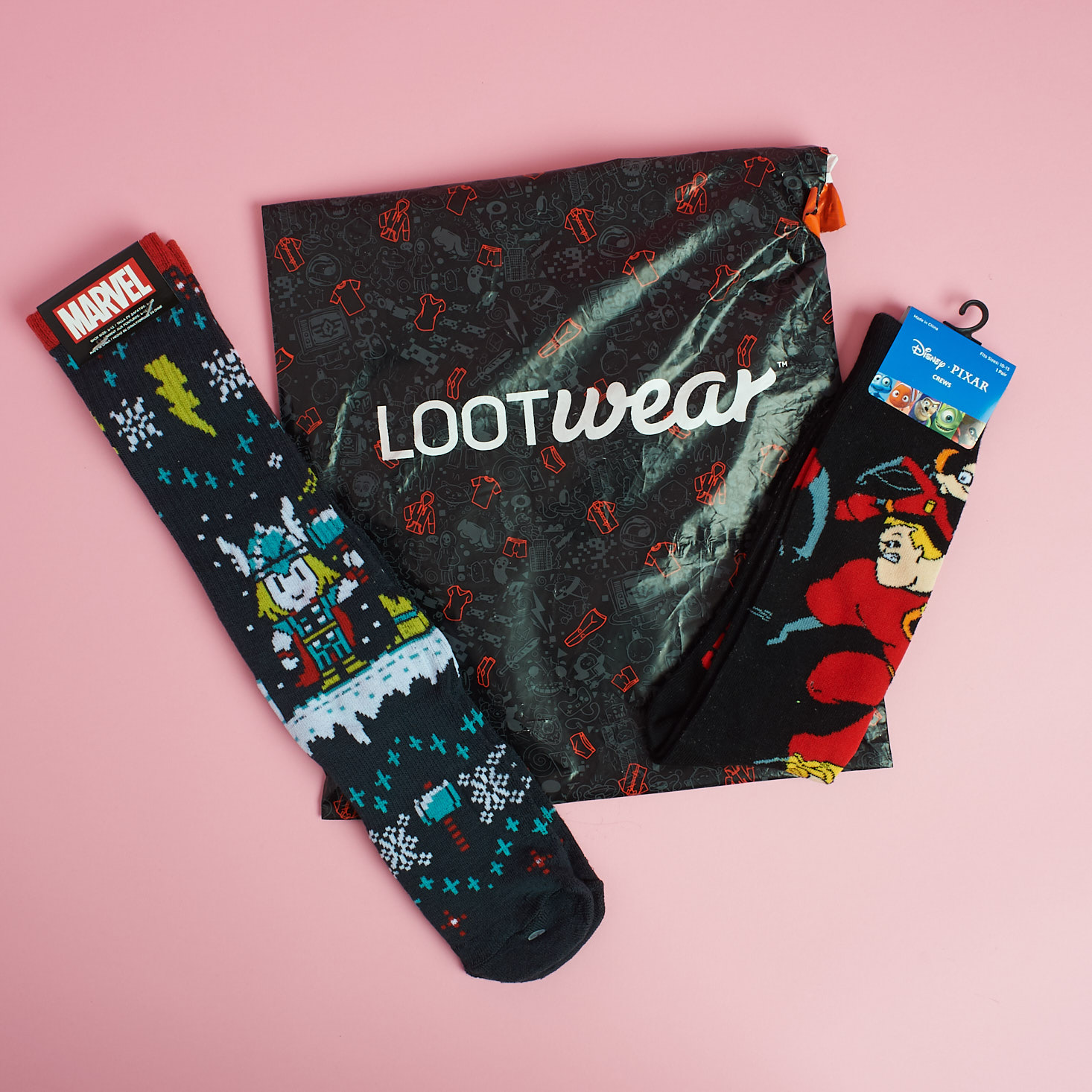 Loot Socks Subscription by Loot Crate Review + Coupon – November 2017