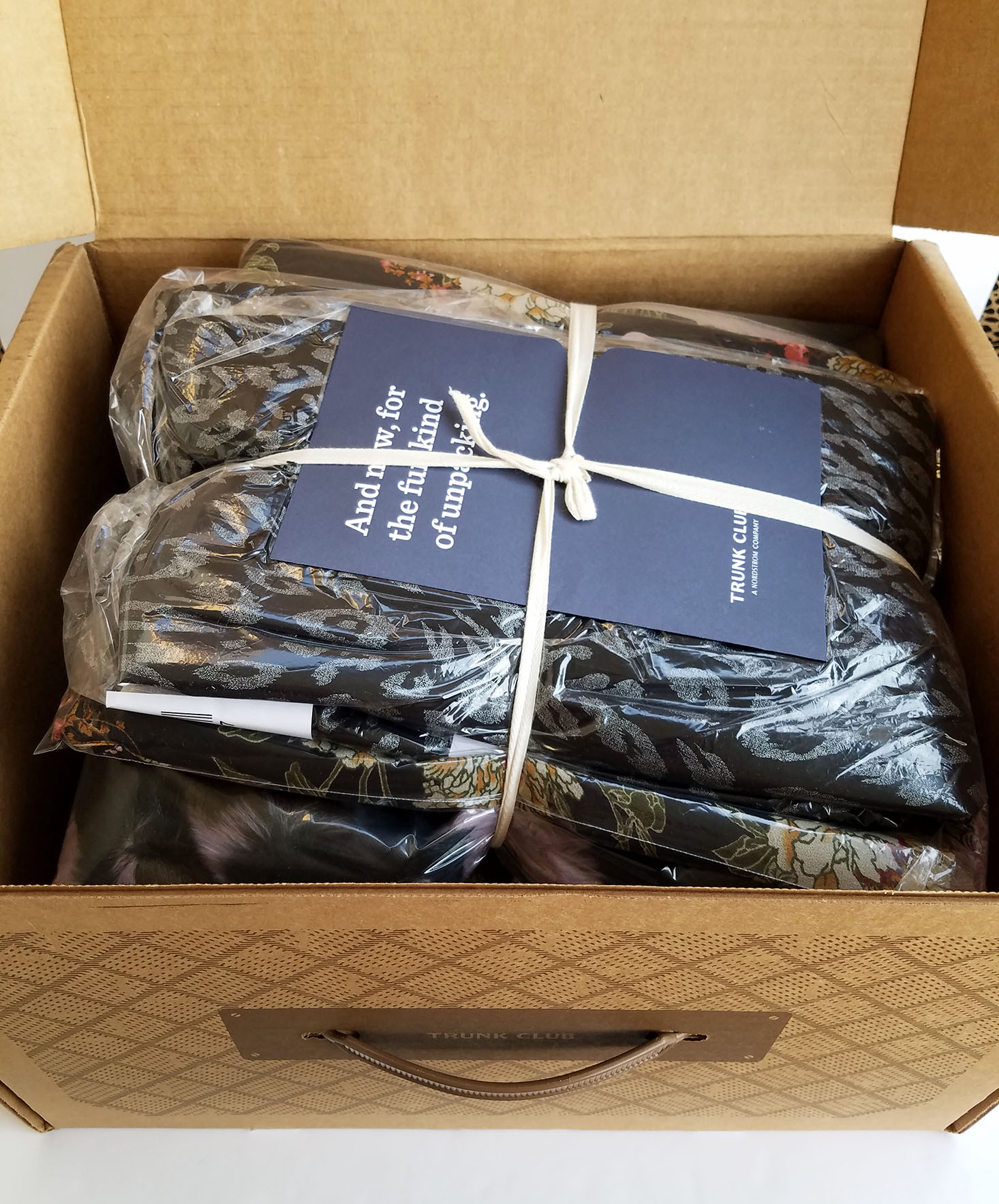 Trunk Club Plus Size Subscription Box Review – December 2017