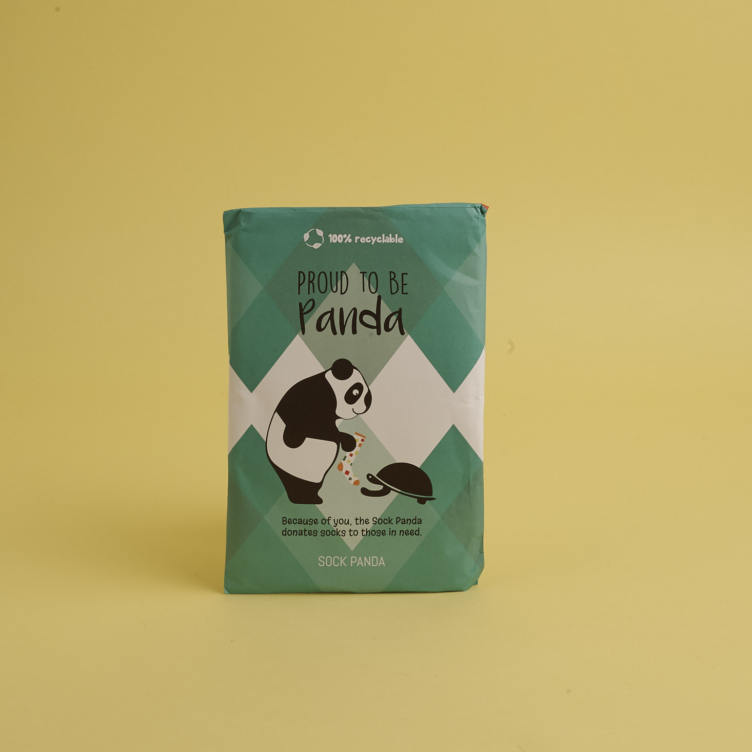 Panda Pals Kid’s Socks Subscription Box Review + Coupon – December 2017