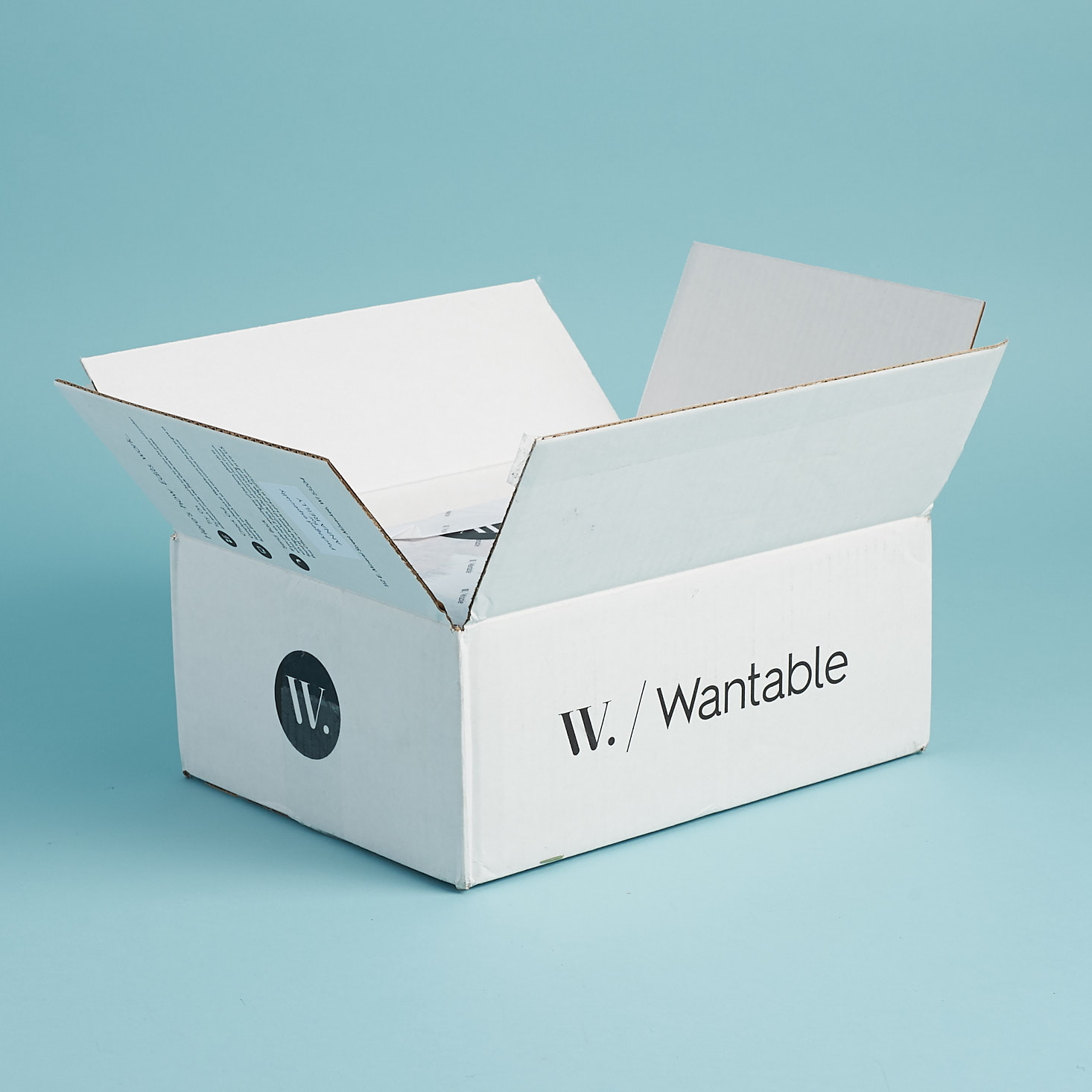 Wantable Fitness Subscription Box Review – December 2017