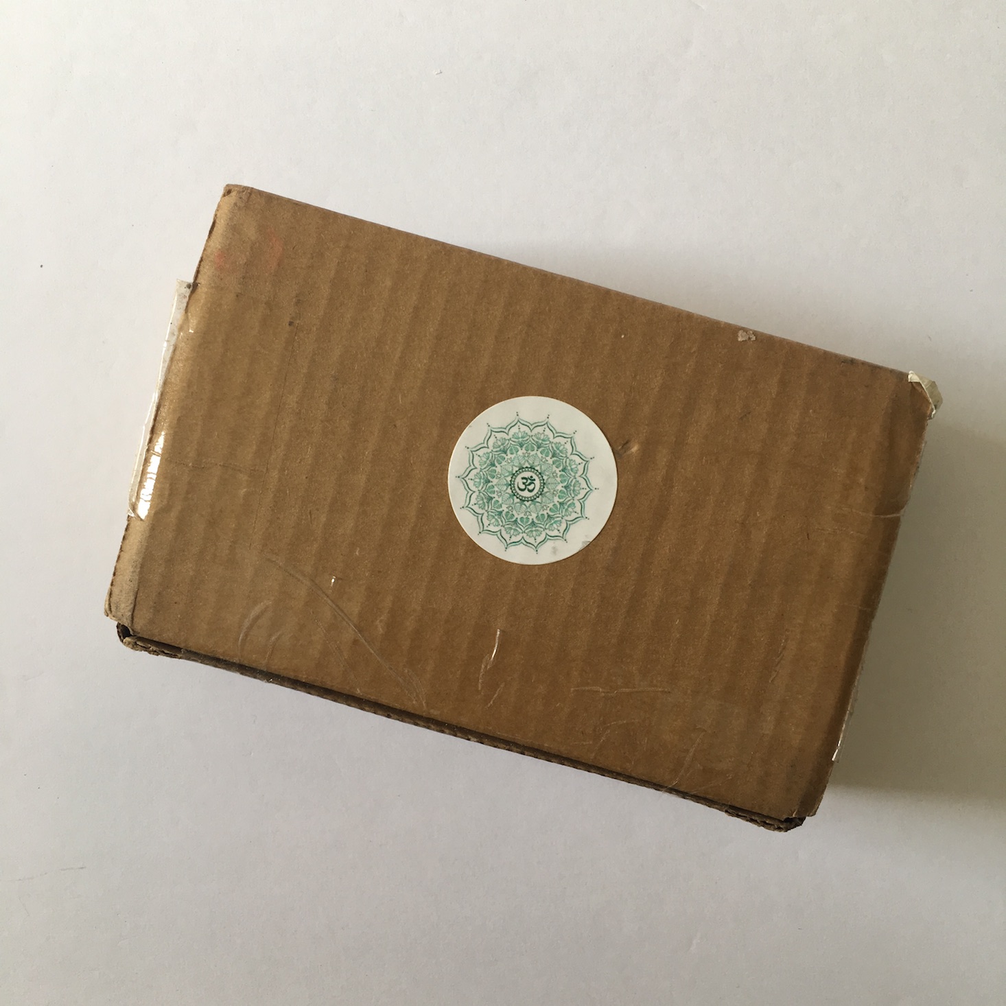 BuddhiBox Essential Oil Box Review + Coupon – January 2018