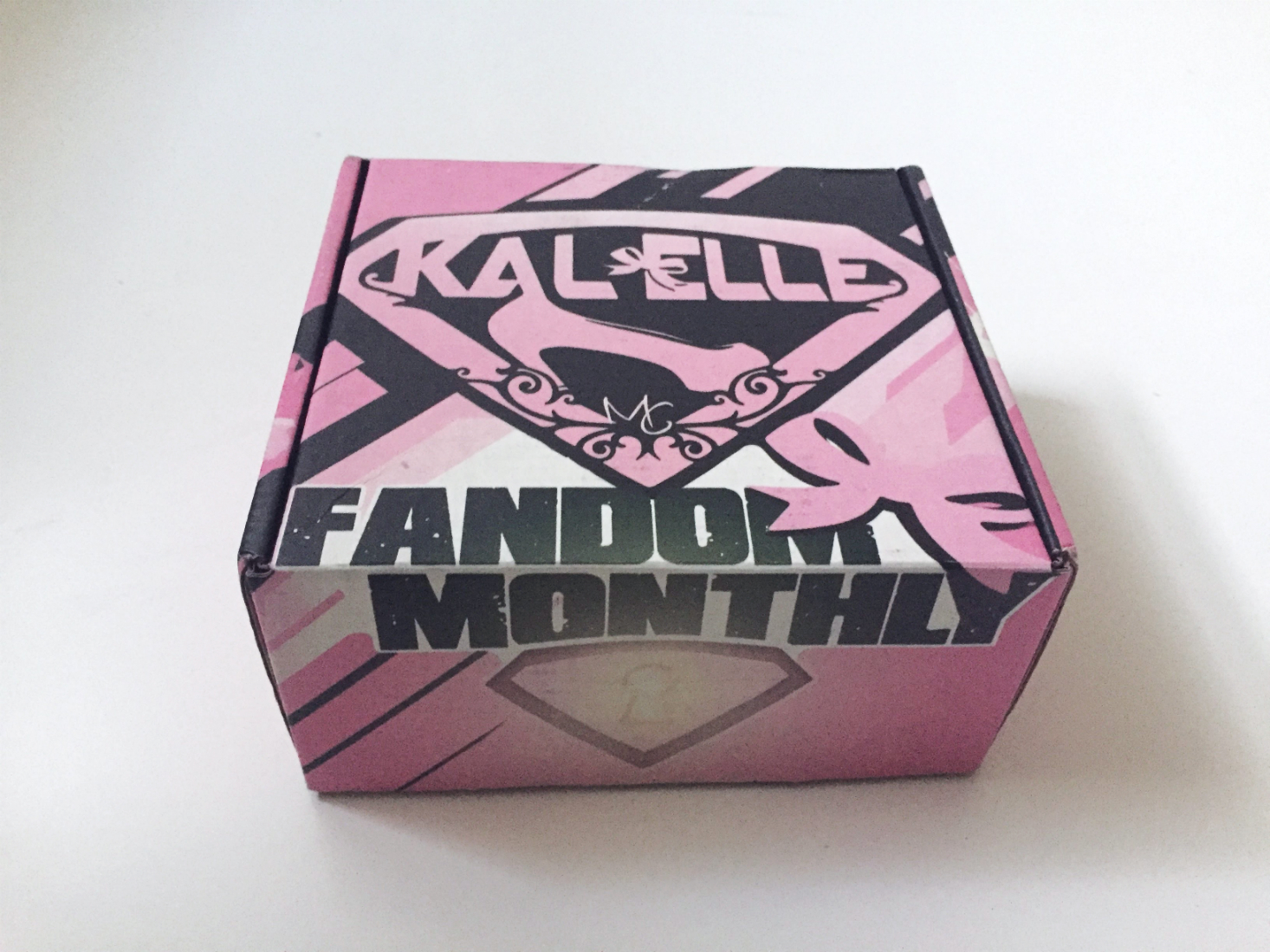 Kal-Elle Fandom Monthly Review + Coupon – November 2017