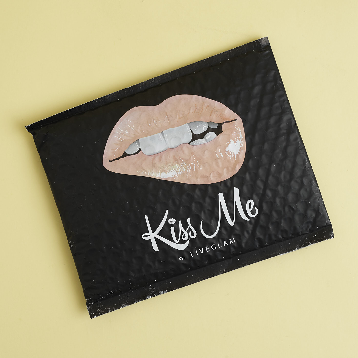 LiveGlam KissMe Lipstick Subscription Review + Coupon – January 2018