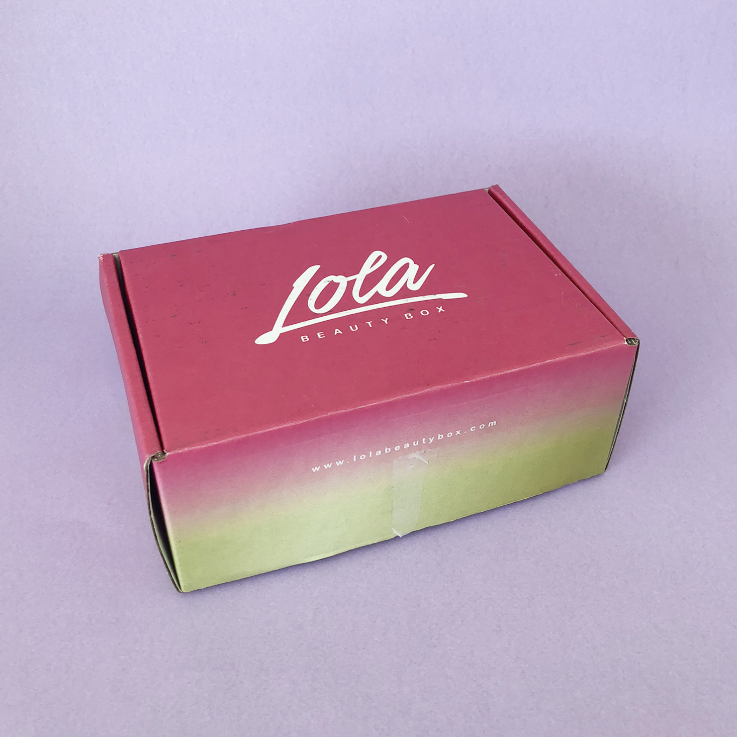 Lola Beauty Box Subscription Review – December 2017