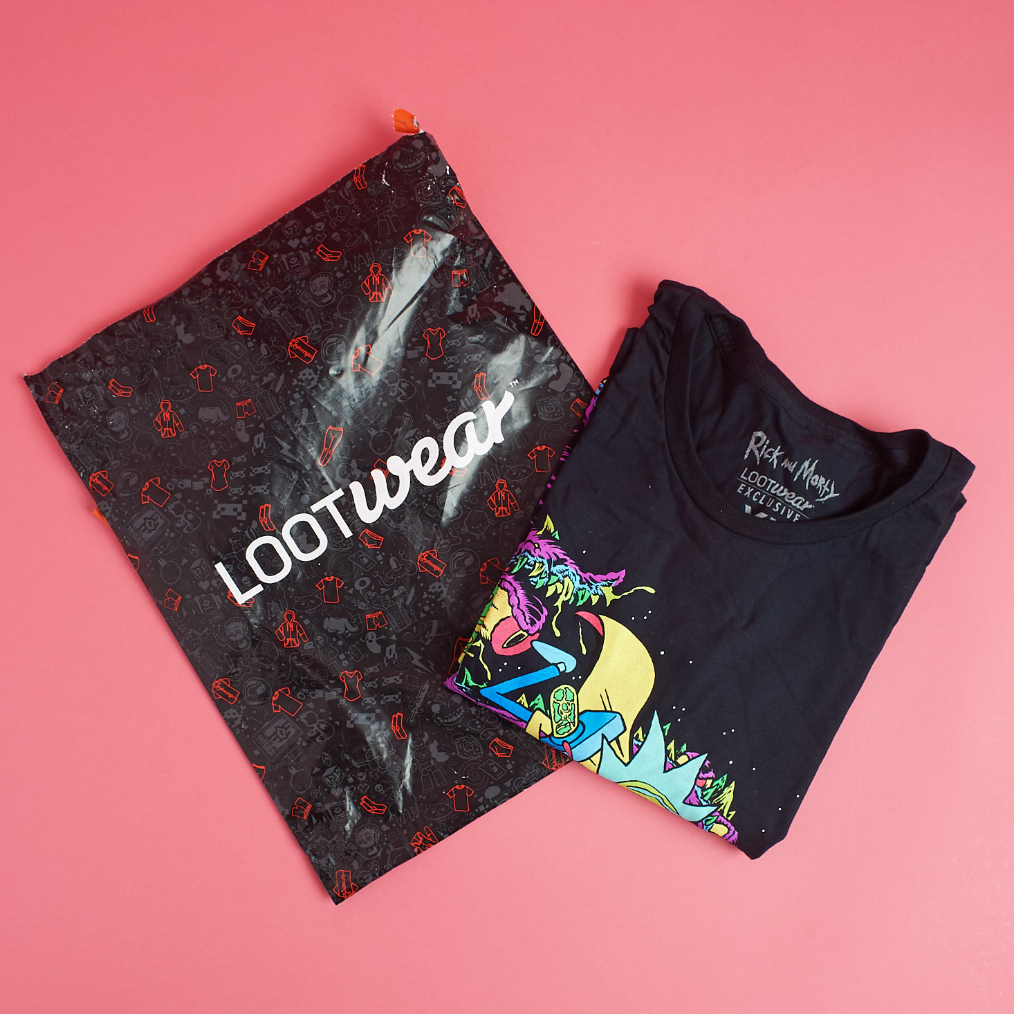 Loot Tees Subscription by Loot Crate Review + Coupon – December 2017