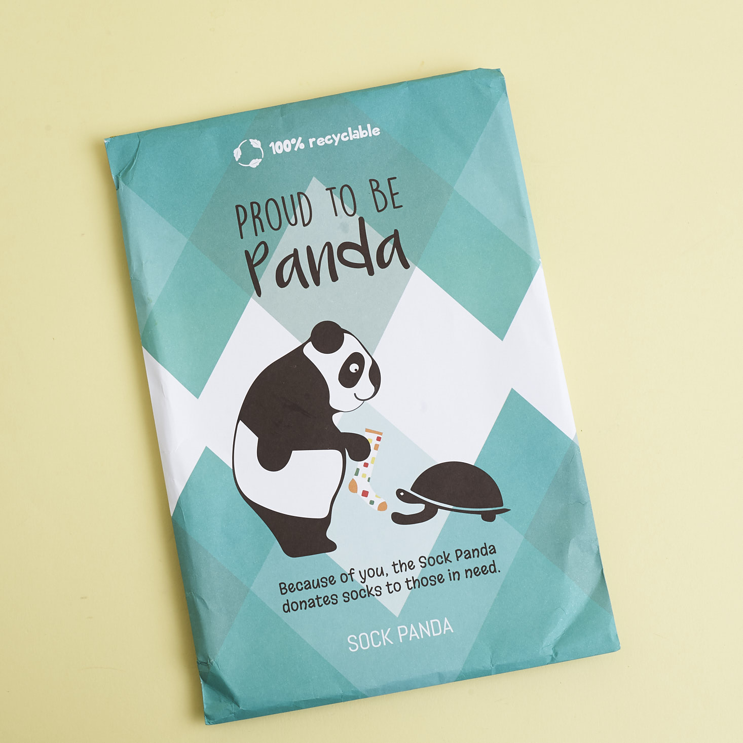 Panda Pals Kid’s Socks Subscription Box Review + Coupon – January 2018