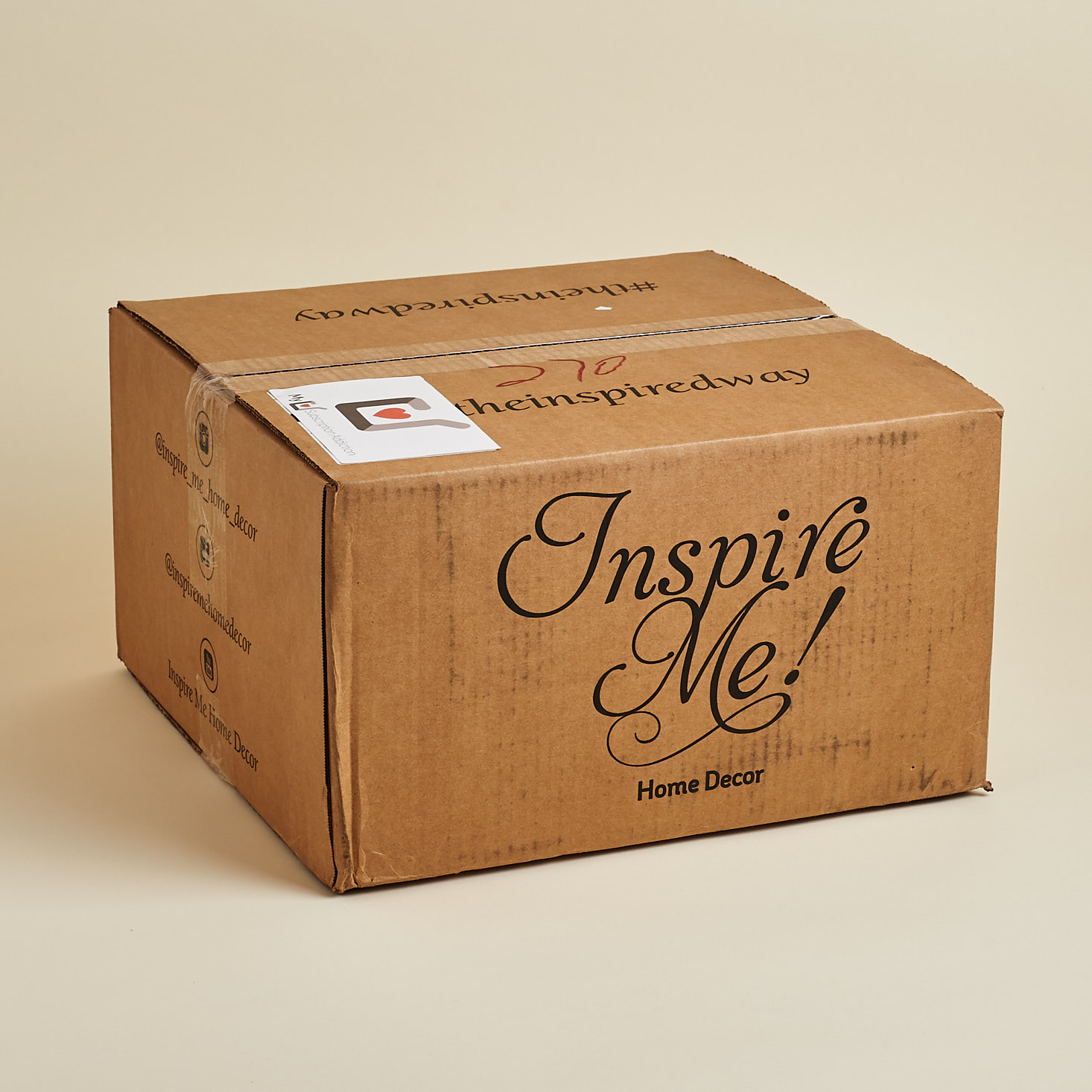 Inspire Me Home Decor Subscription Box Review – February 2018