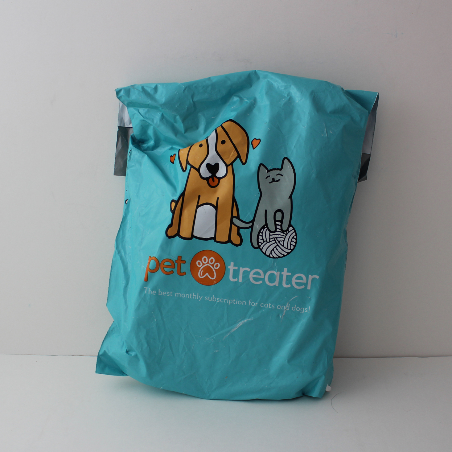 Pet Treater Cat Box Review + Coupon – January 2018