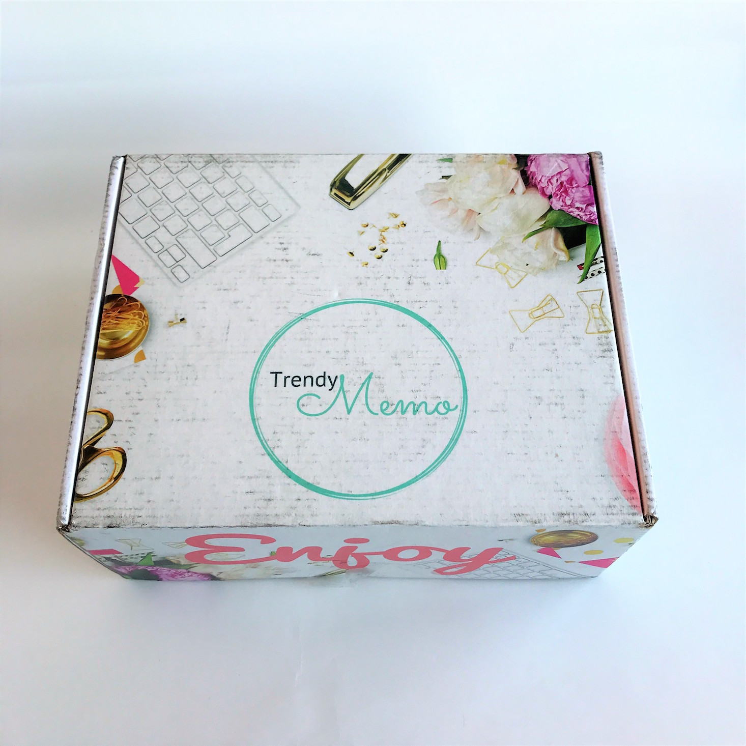 Trendy Memo Subscription Box Review + Coupon – February 2018