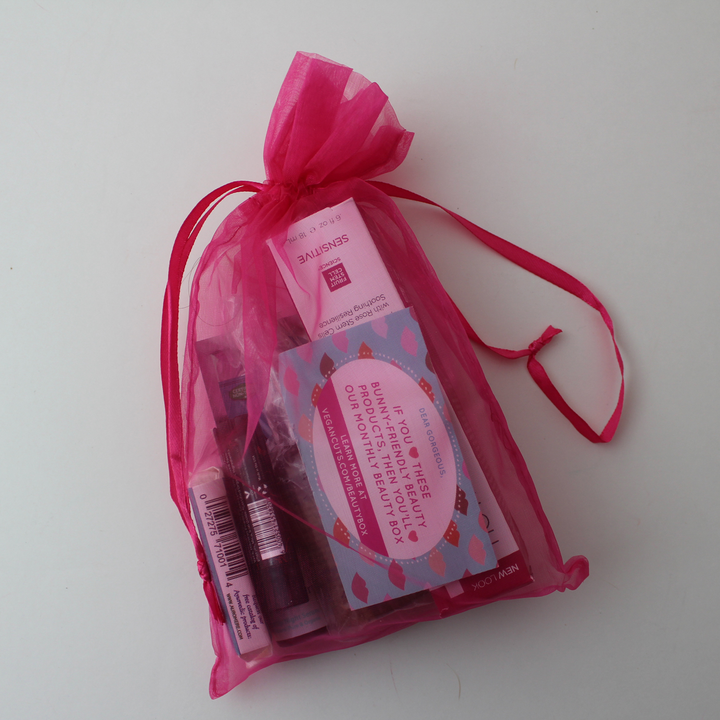 Vegan Cuts Beauty Subscription Box Review – January 2018
