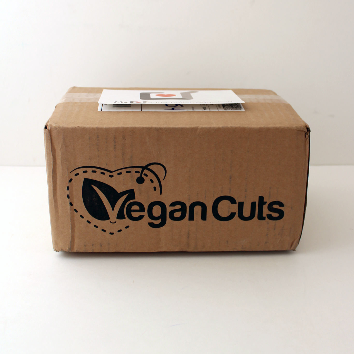 Vegan Cuts Snack Subscription Box Review – February 2018