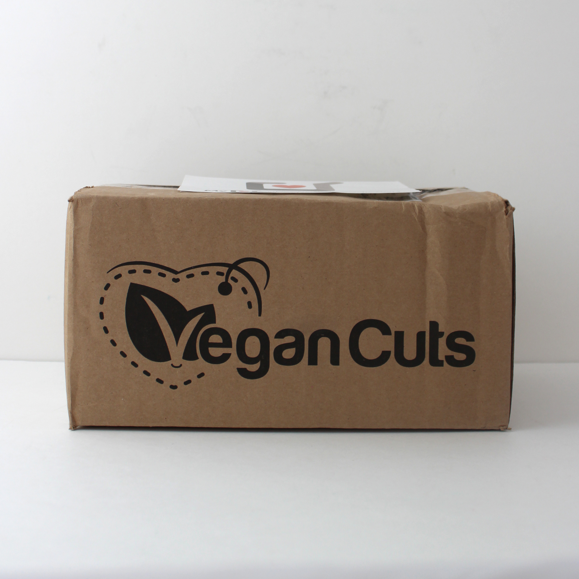 Vegan Cuts Snack Subscription Box Review – January 2018