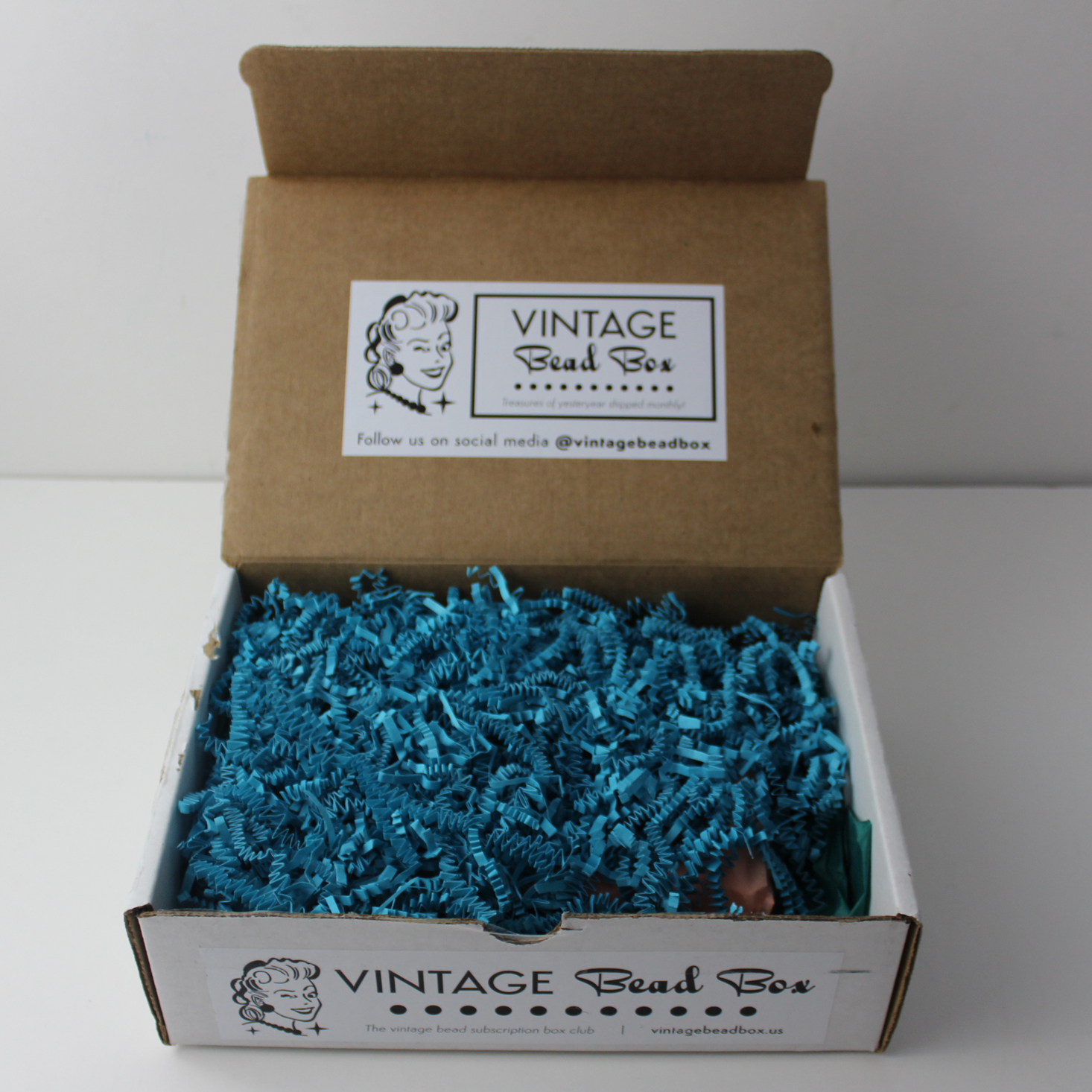 Vintage Bead Box Subscription Review – February 2018