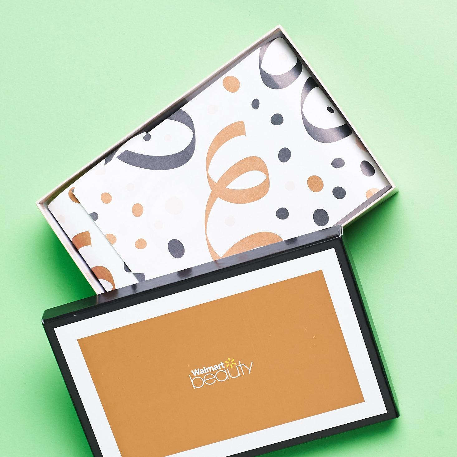 Walmart Beauty Box Review – Winter 2018 – Trendsetter Box