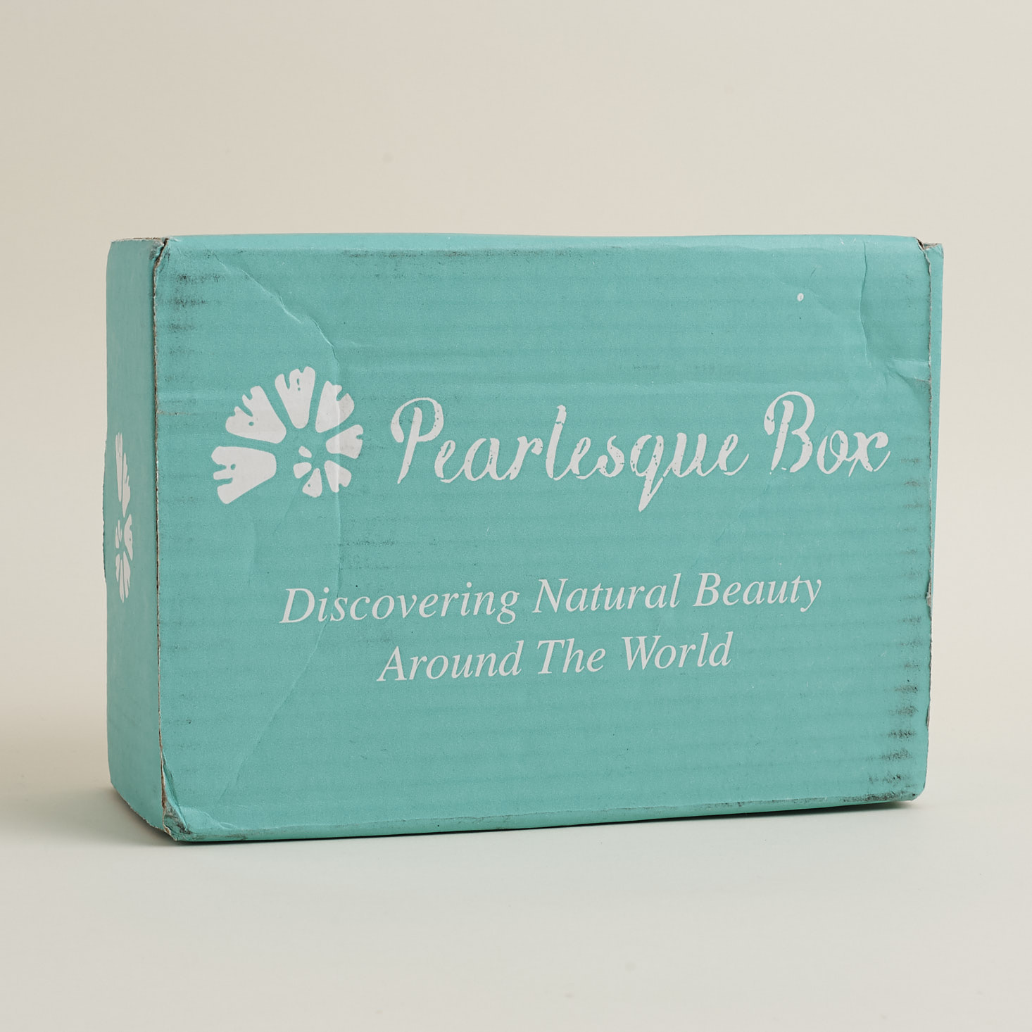 Pearlesque Box Subscription Review + Coupon – March 2018