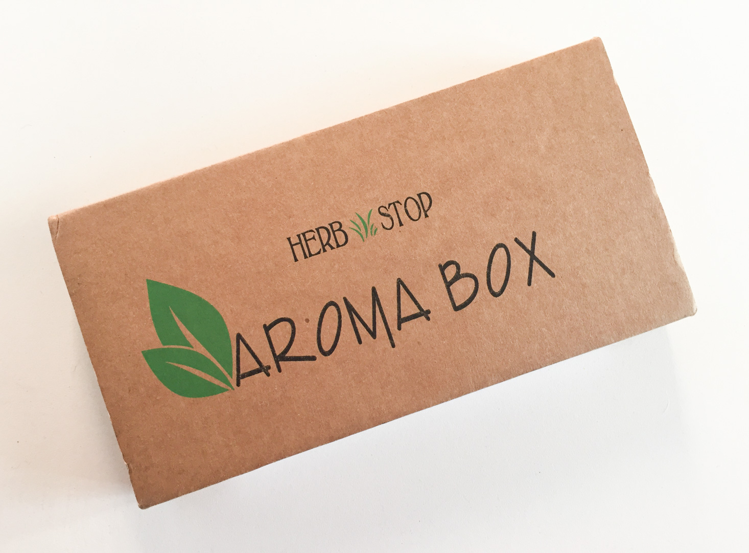 AromaBox Essential Oil Box Review + Coupon – February 2018