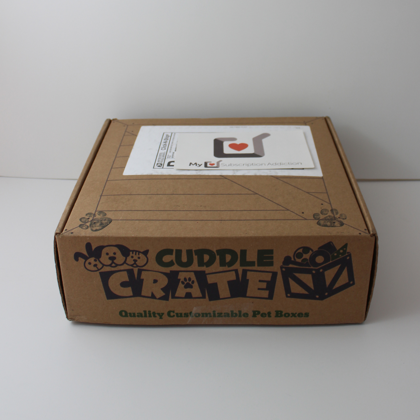 Cuddle Crate Cat Box Review + Coupon – April 2018