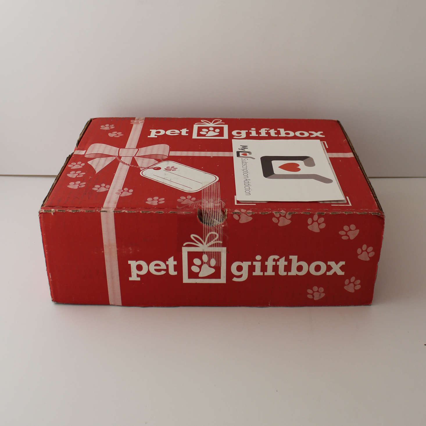 Pet GiftBox Dog Subscription Review – March 2018