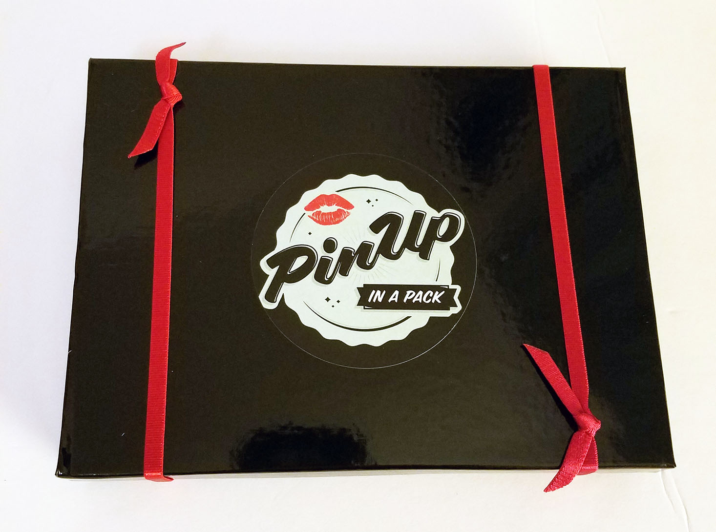 Pinup In A Pack Subscription Box Review – April 2018