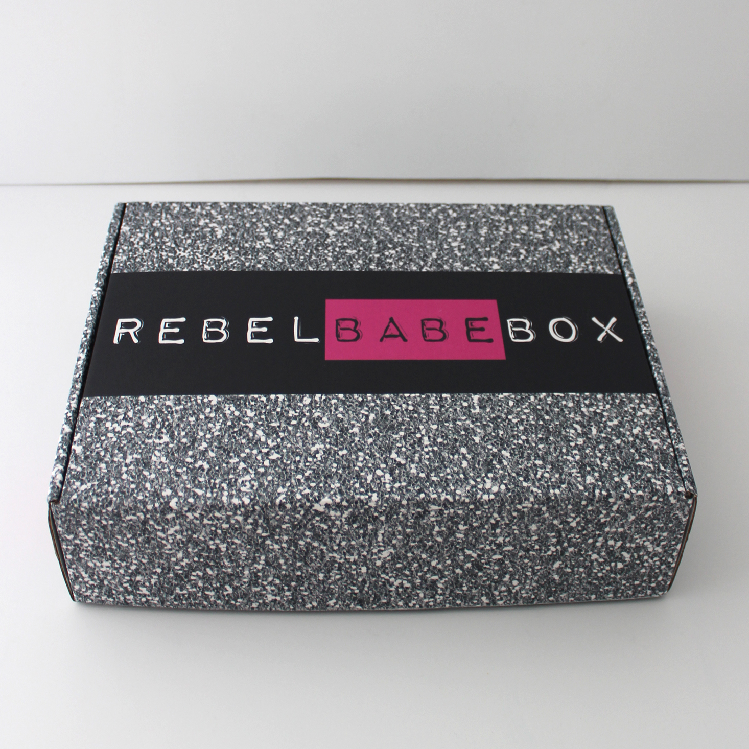 Rebel Babe Box Subscription Review – Spring 2018