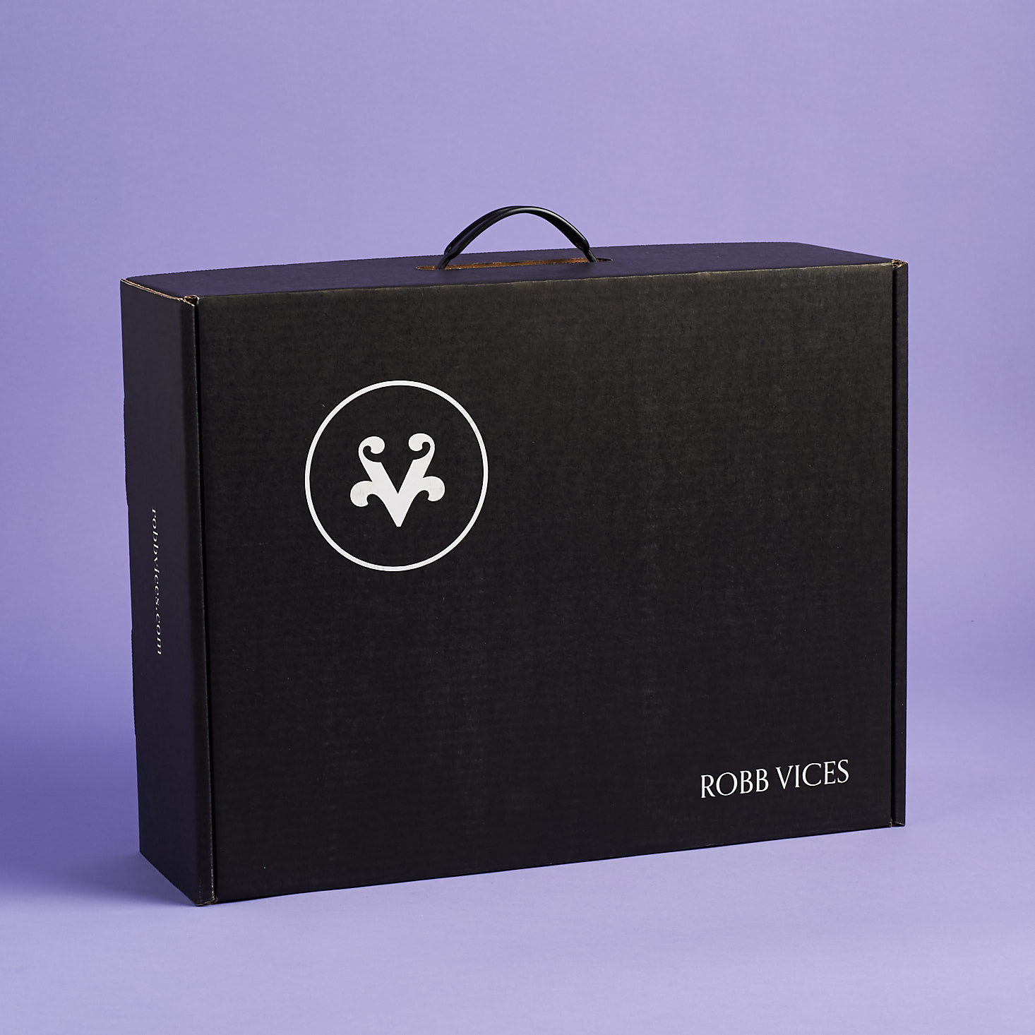 Robb Vices “A Perfect Moment” Subscription Box Review – April 2018