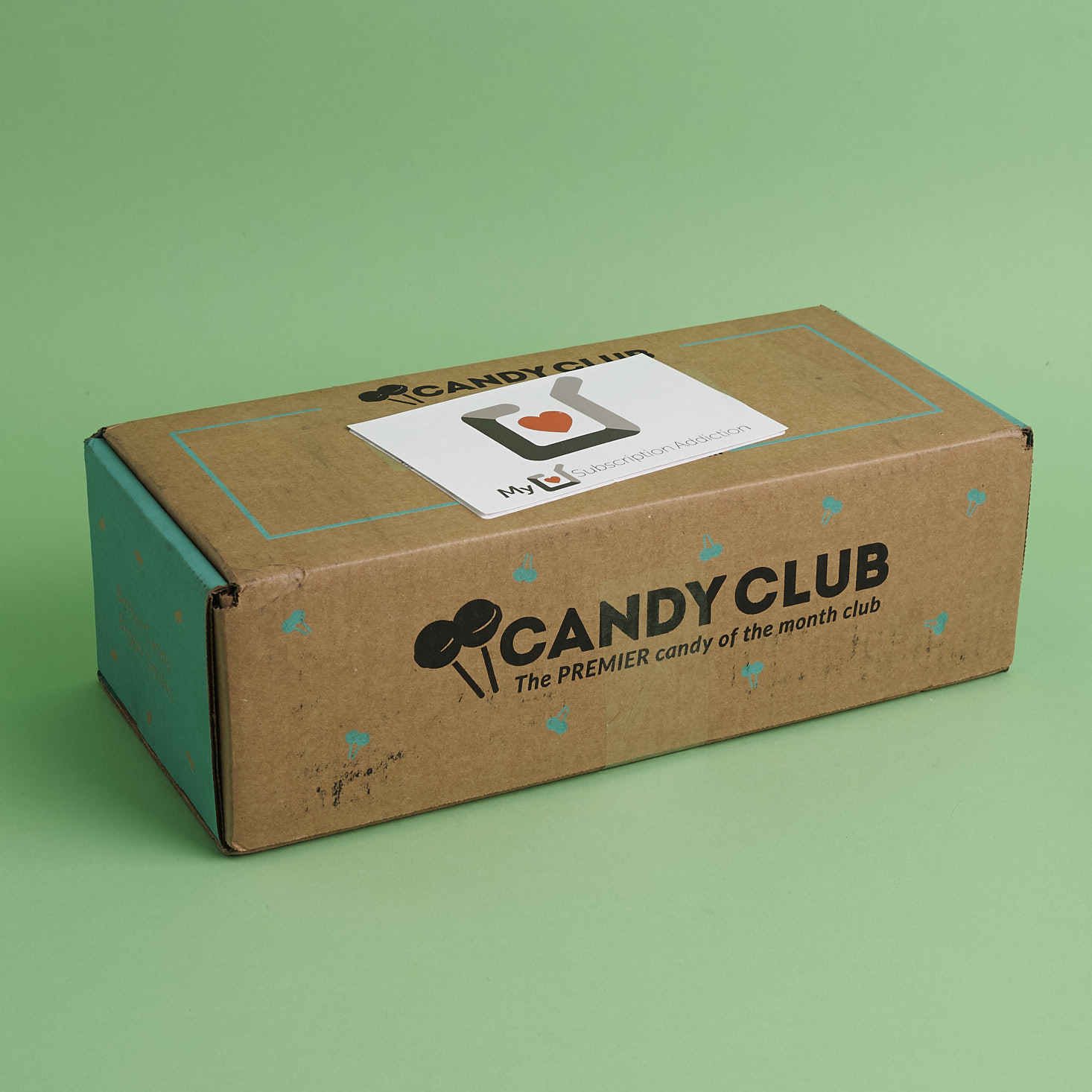 Candy Club Subscription Box Review + Coupon – May 2018