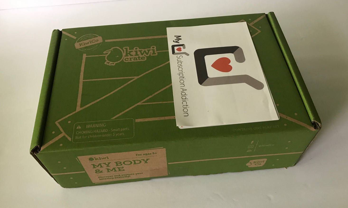 Kiwi Crate Subscription Box Review + Coupon – May 2018