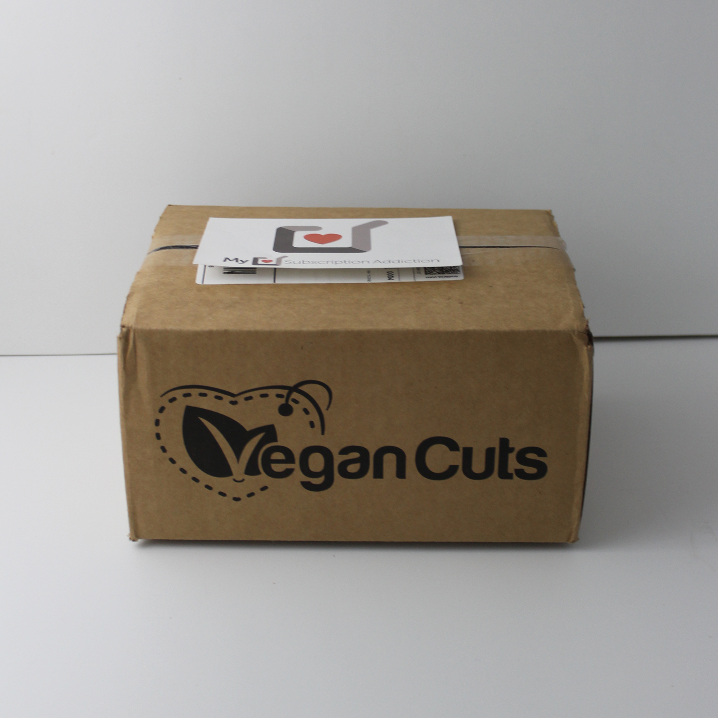 Vegan Cuts Beauty Subscription Box Review – May 2018