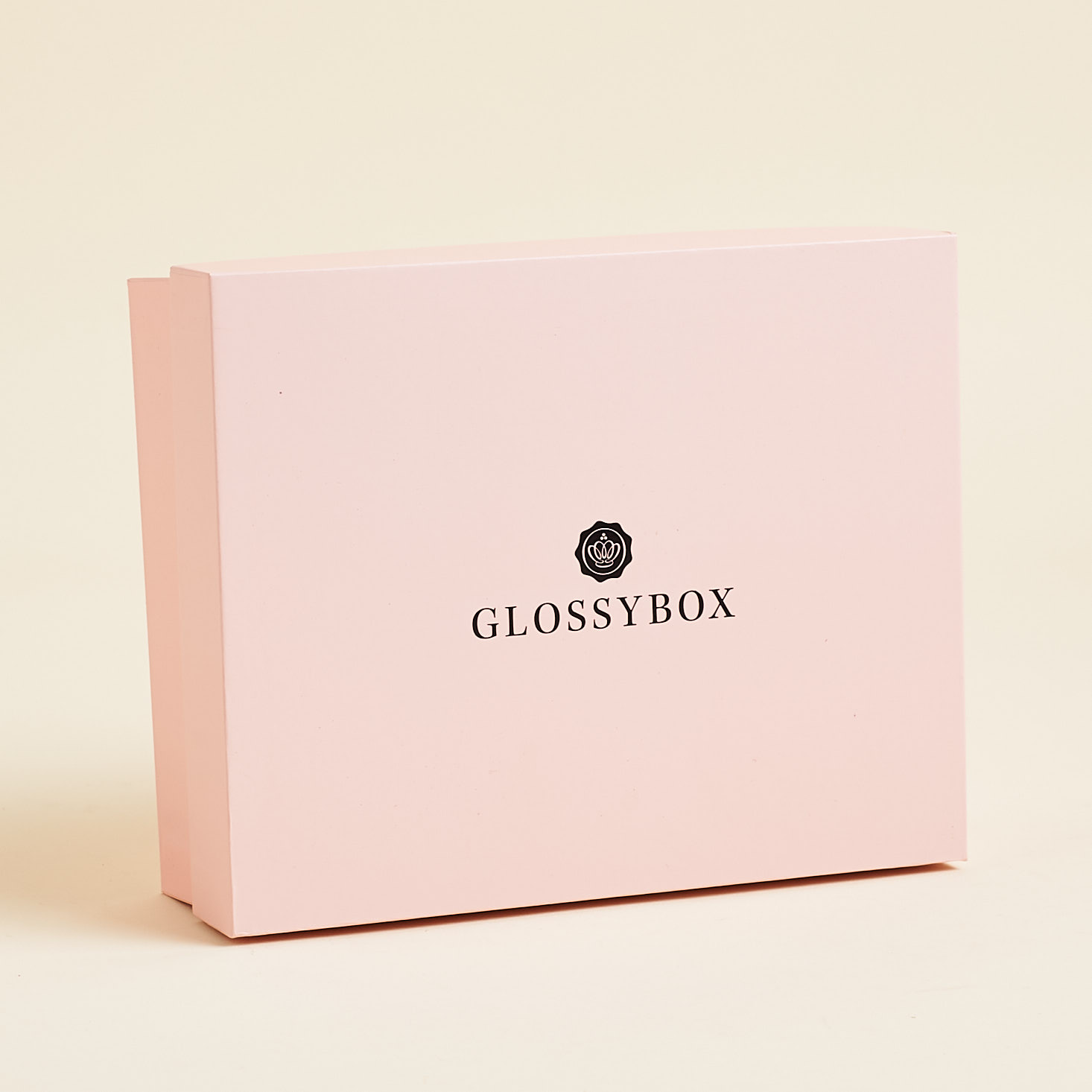 GlossyBox Flash Sale – Free Box with Gift Subscription!