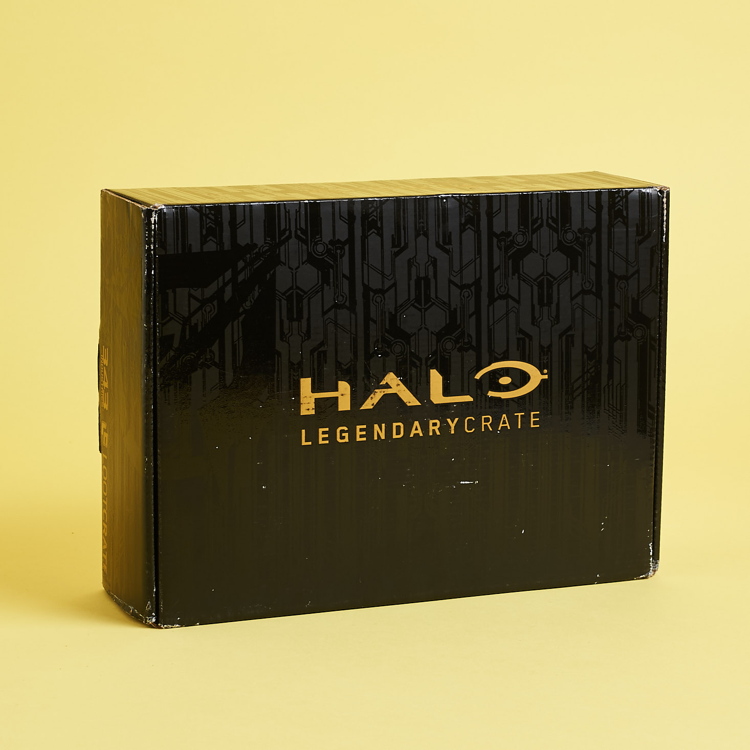 Halo Legendary Crate Subscription Box Review + Coupon – April 2018
