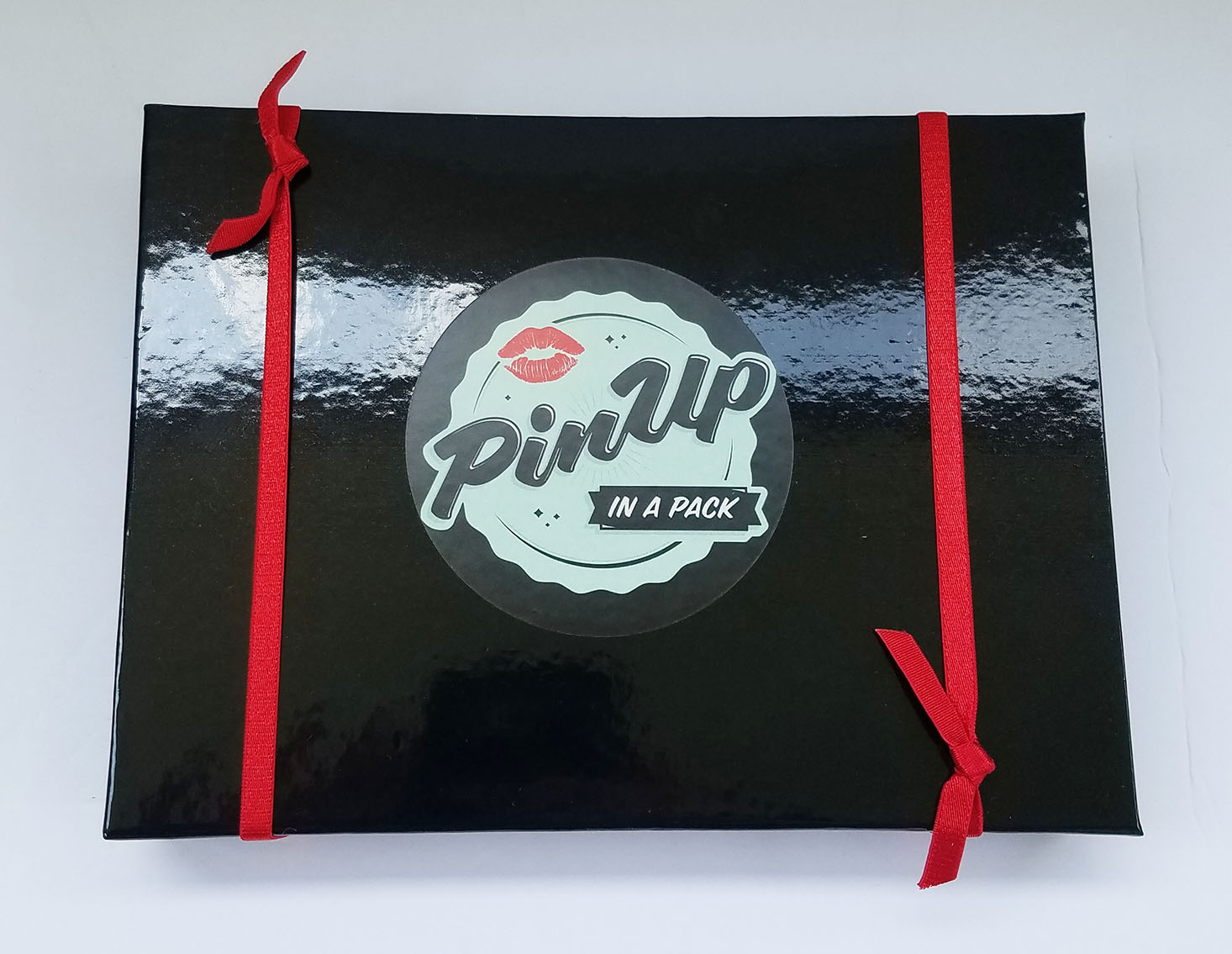 Pinup In A Pack Subscription Box Review – May 2018