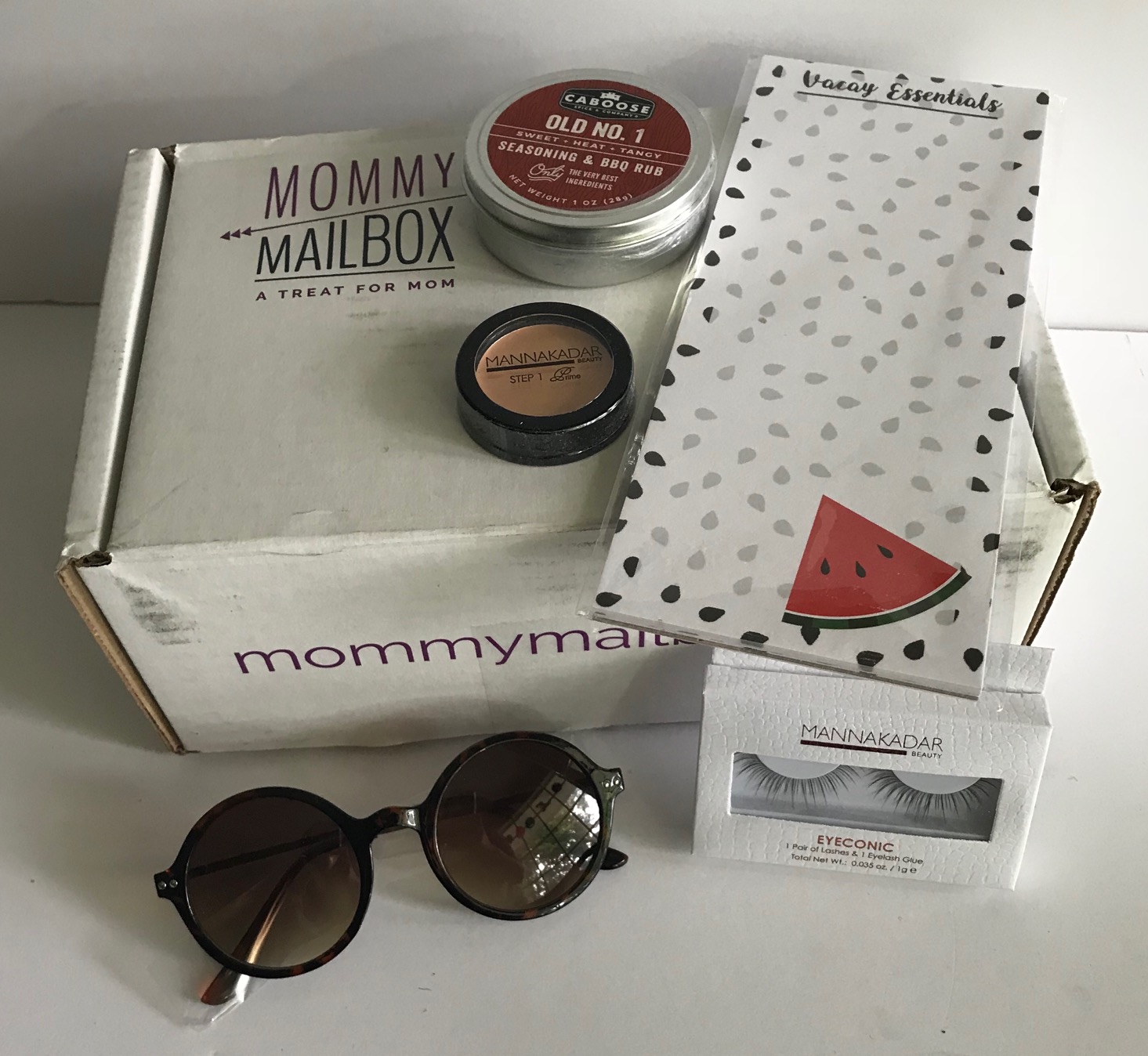 Mommy Mailbox Subscription Box Review + Coupon – July 2018