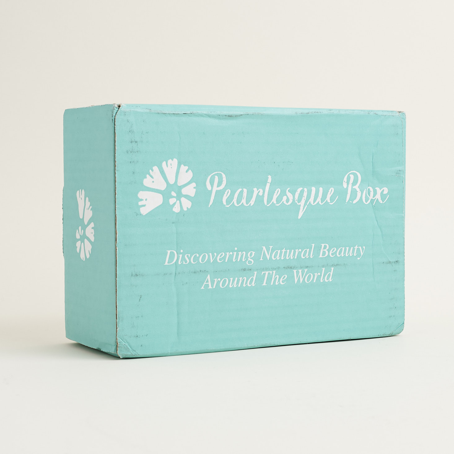 Pearlesque Box Subscription Review + Coupon – July 2018