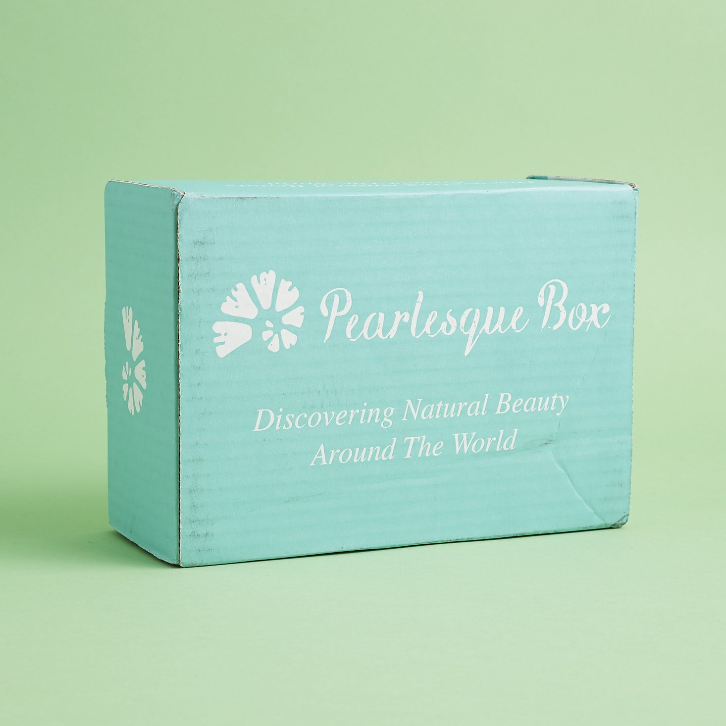 Pearlesque Box Subscription Review + Coupon – August 2018