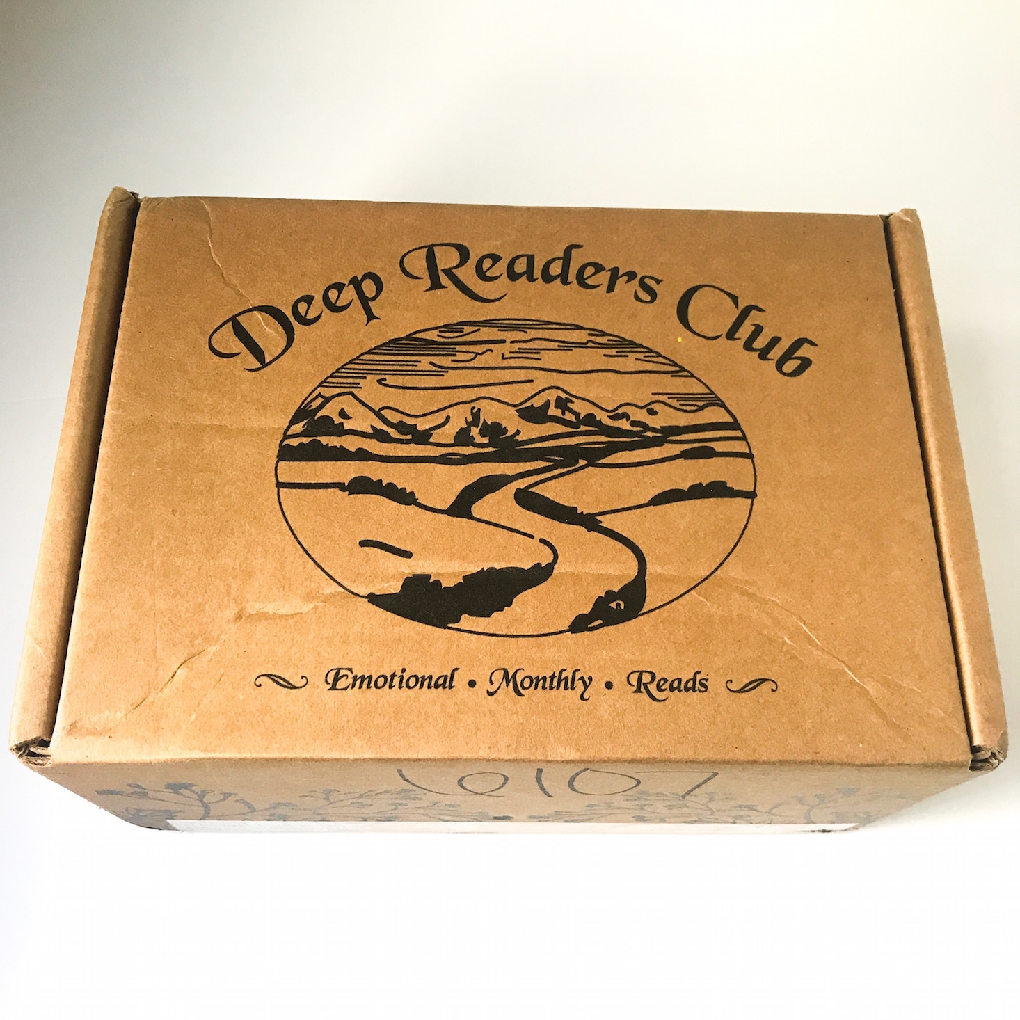 Deep Readers Club Book Subscription Review + Coupon – August 2018