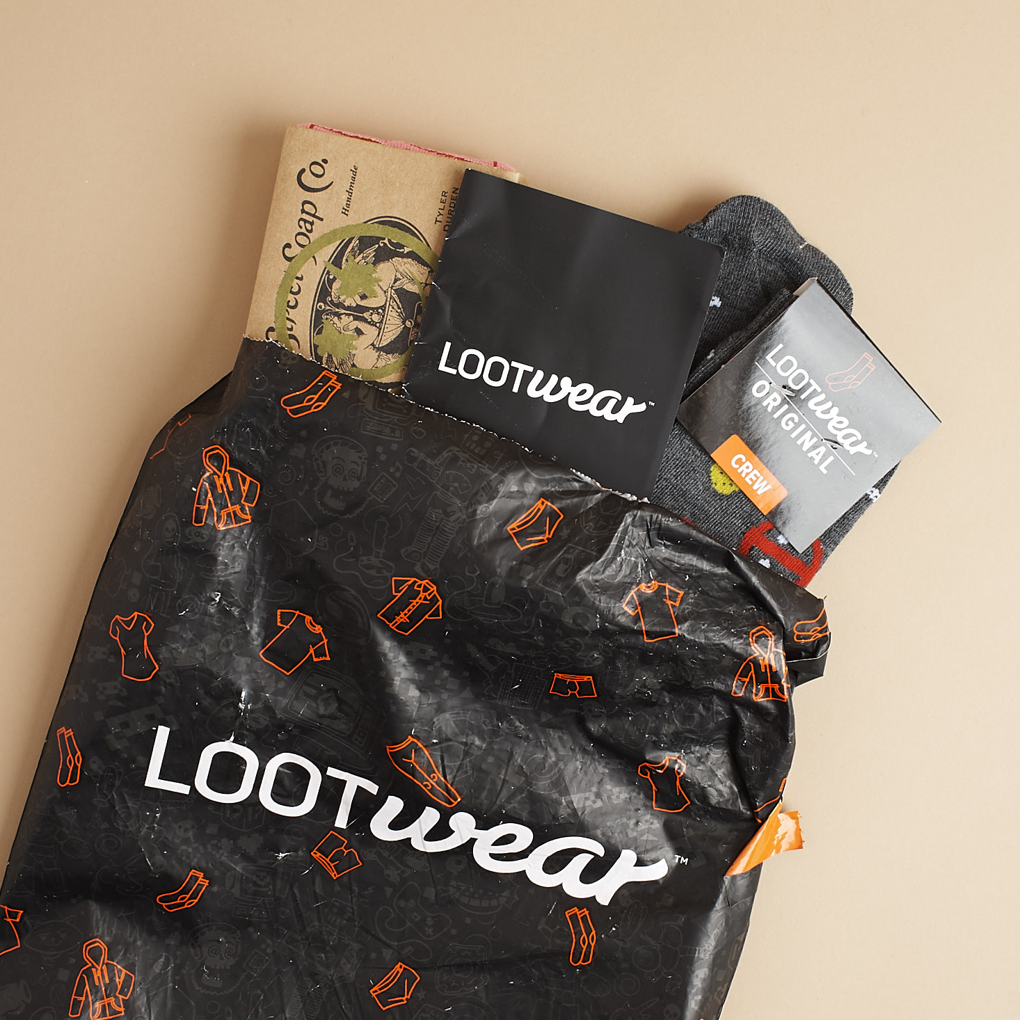 Loot Socks Subscription by Loot Crate Review + Coupon – August 2018