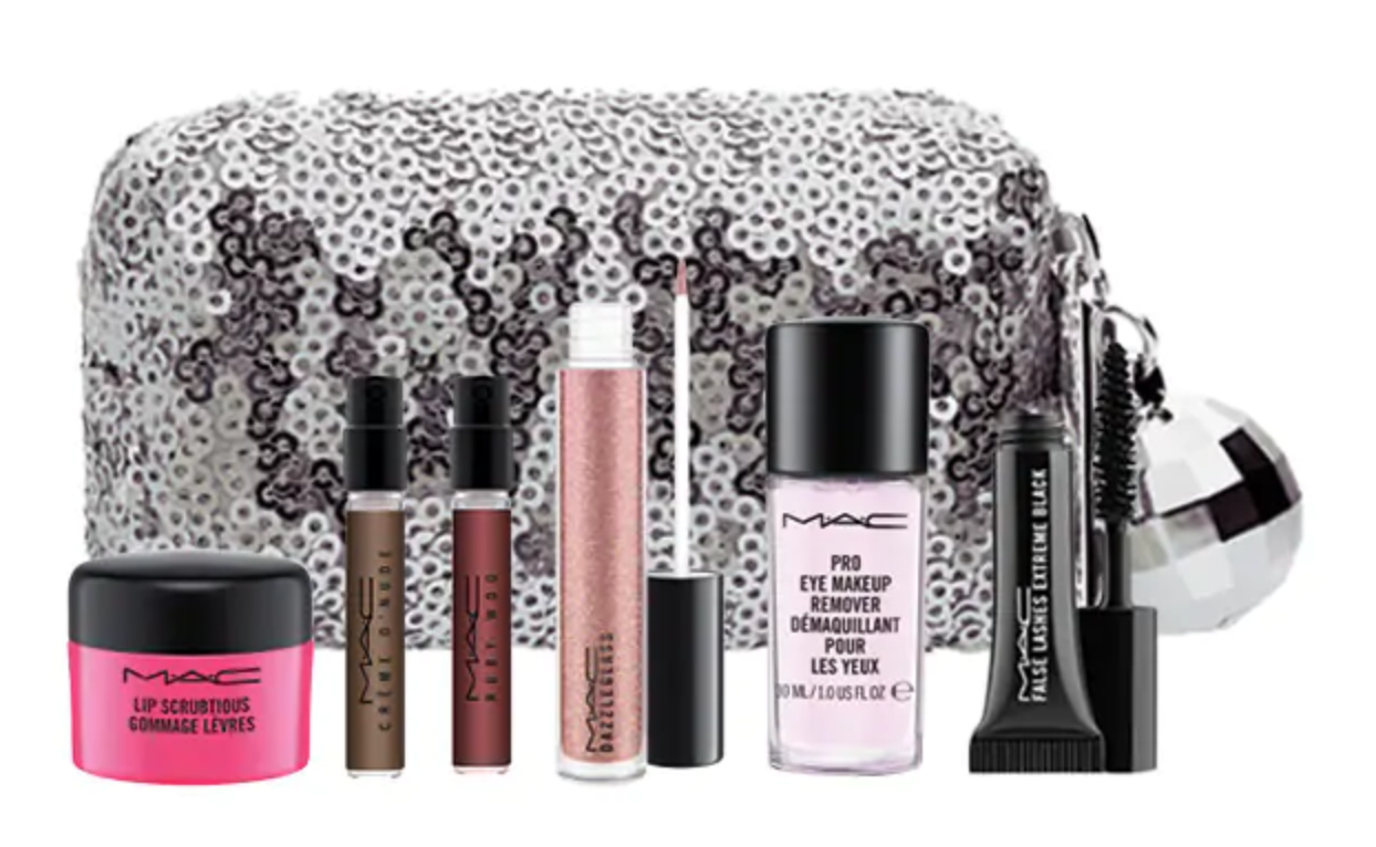 Today Only! M·A·C 7-Piece Bag of Fab – Available Now!