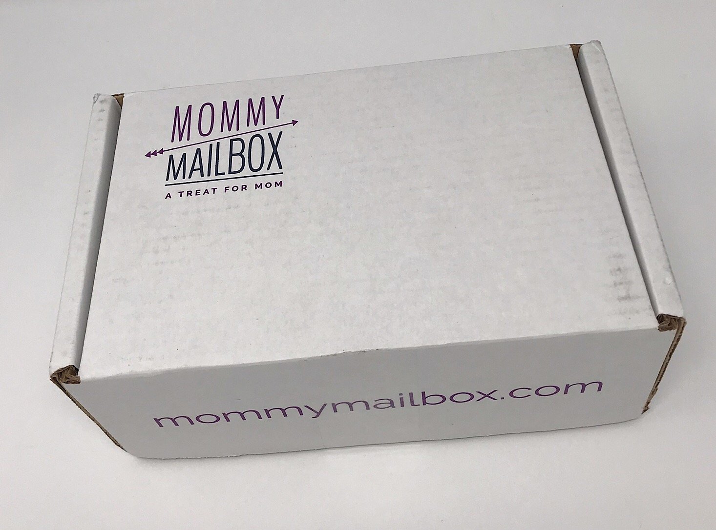 Mommy Mailbox Subscription Box Review + Coupon – November 2018