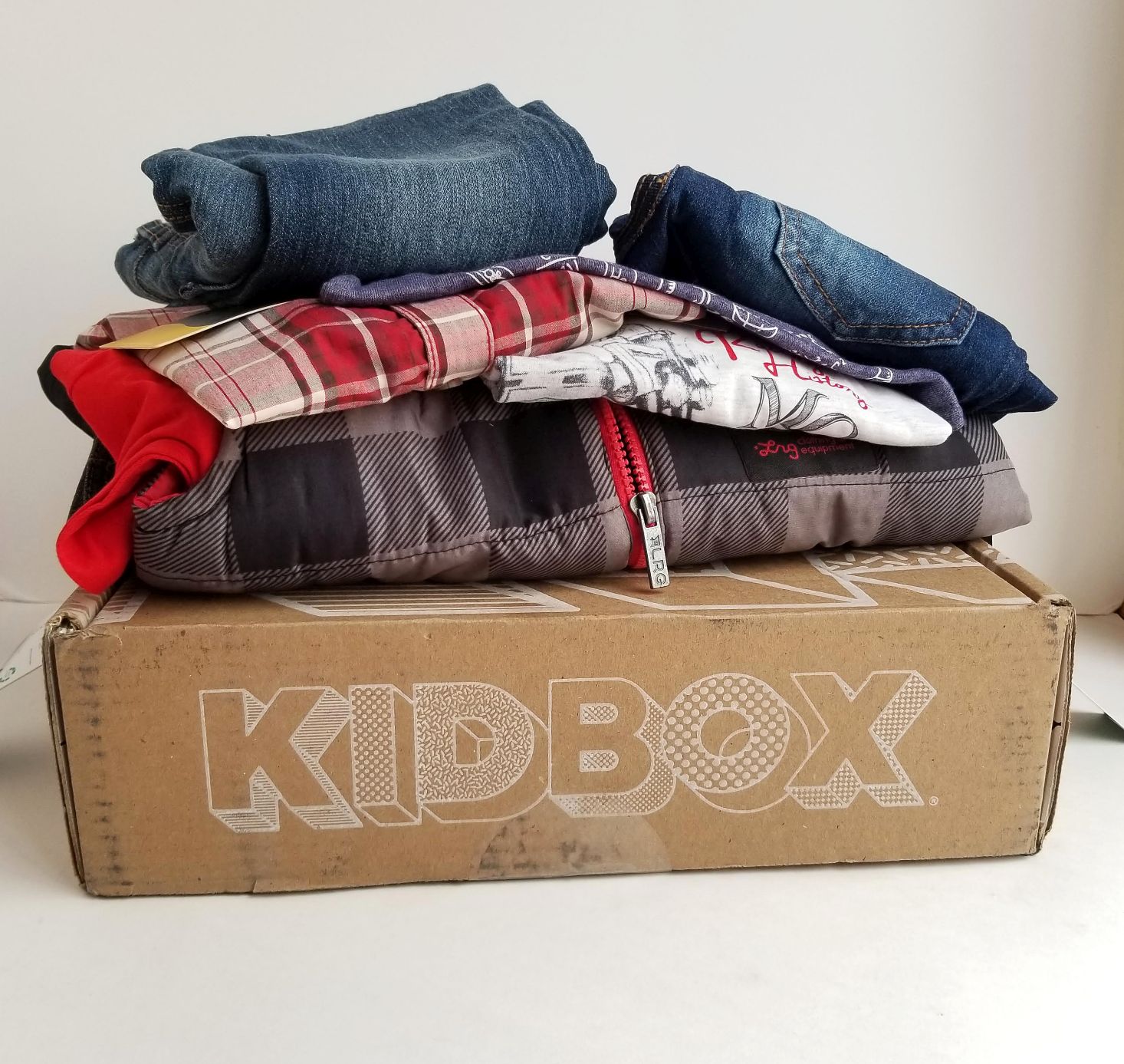 Kidbox Boys Clothing Subscription Review + Coupon – Fall 2018