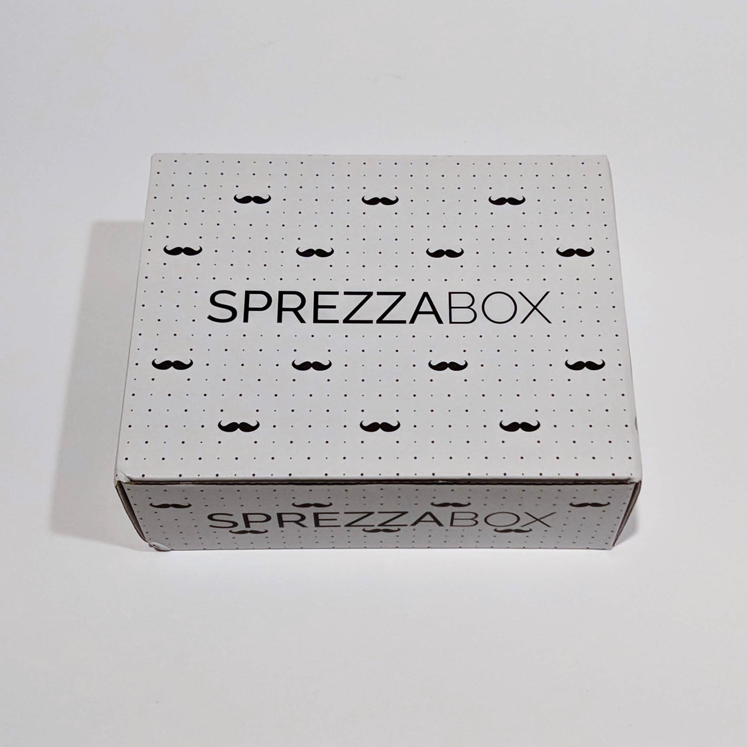 SprezzaBox Subscription Review + 50% Off Coupon – November 2018
